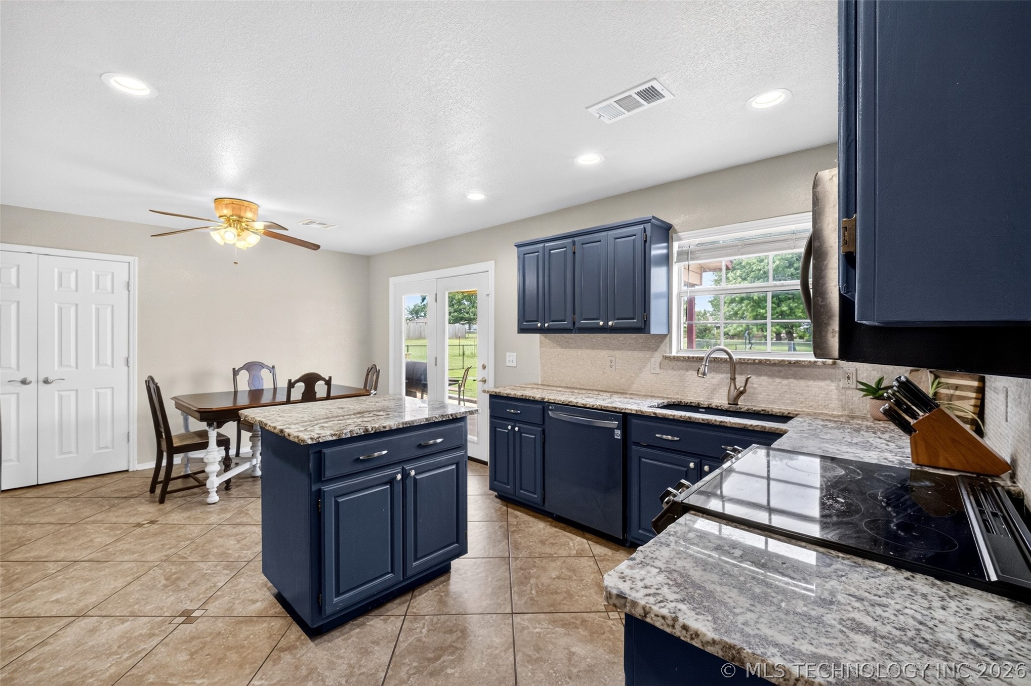 14080 S 356th Eastavenue Coweta OK 74429