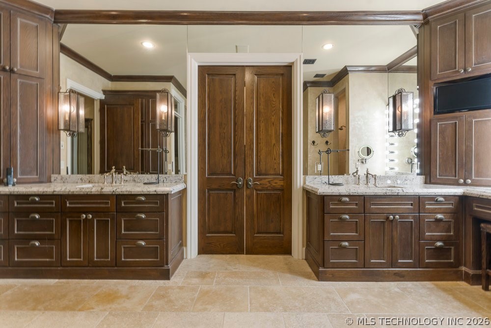 19433 E Clear Brook Road Owasso OK 74055