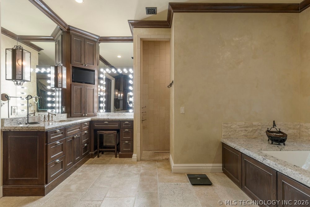 19433 E Clear Brook Road Owasso OK 74055