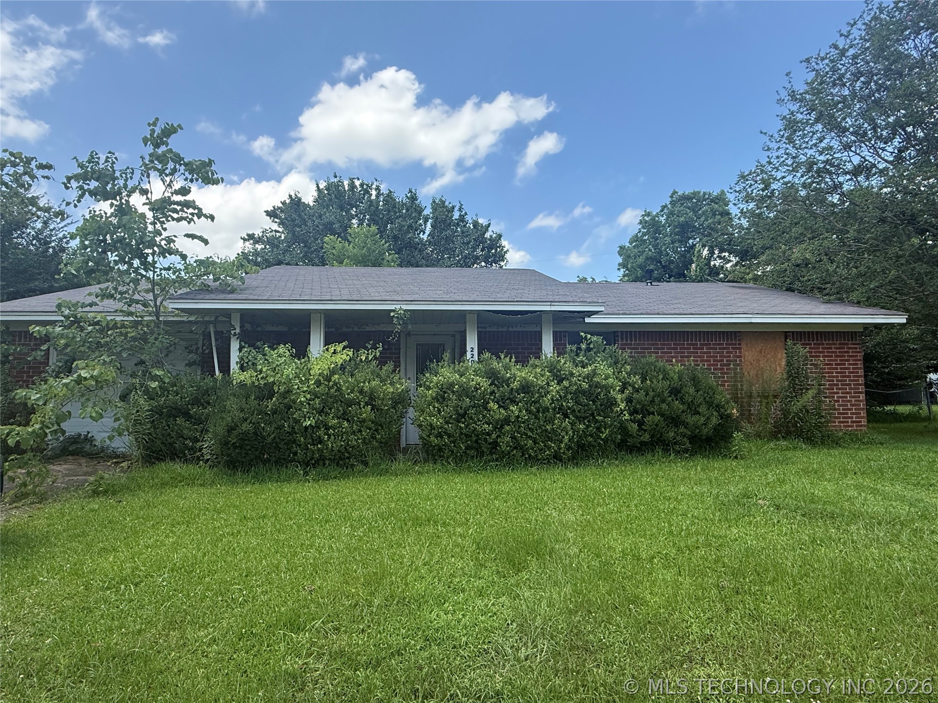 2203 Oak Street Idabel OK 74745