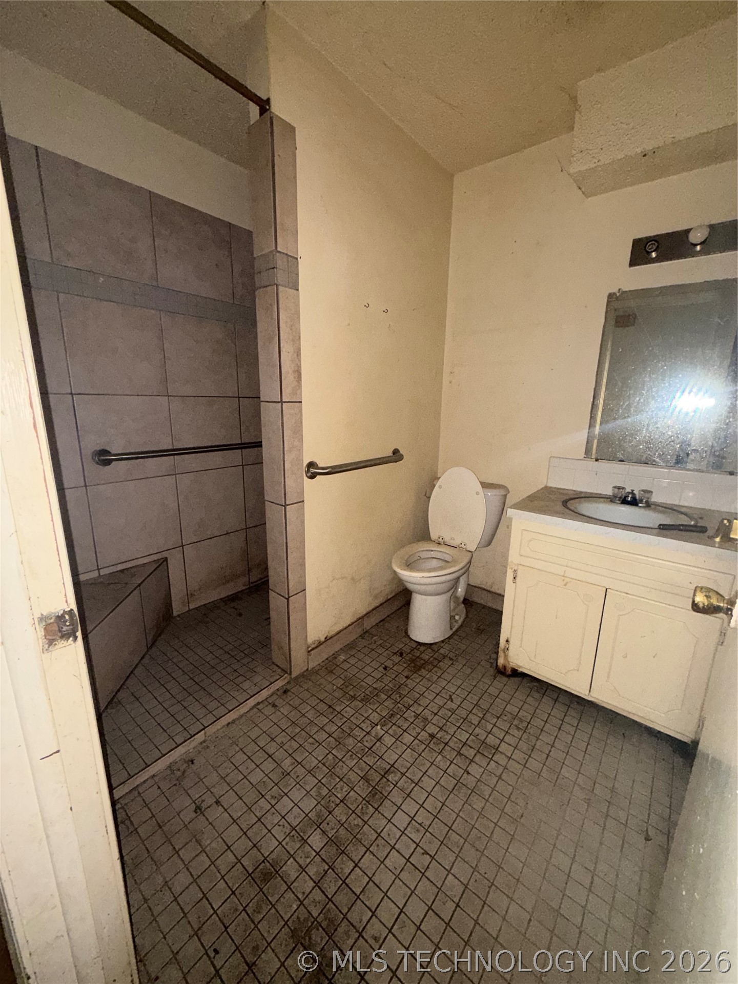 2203 Oak Street Idabel OK 74745