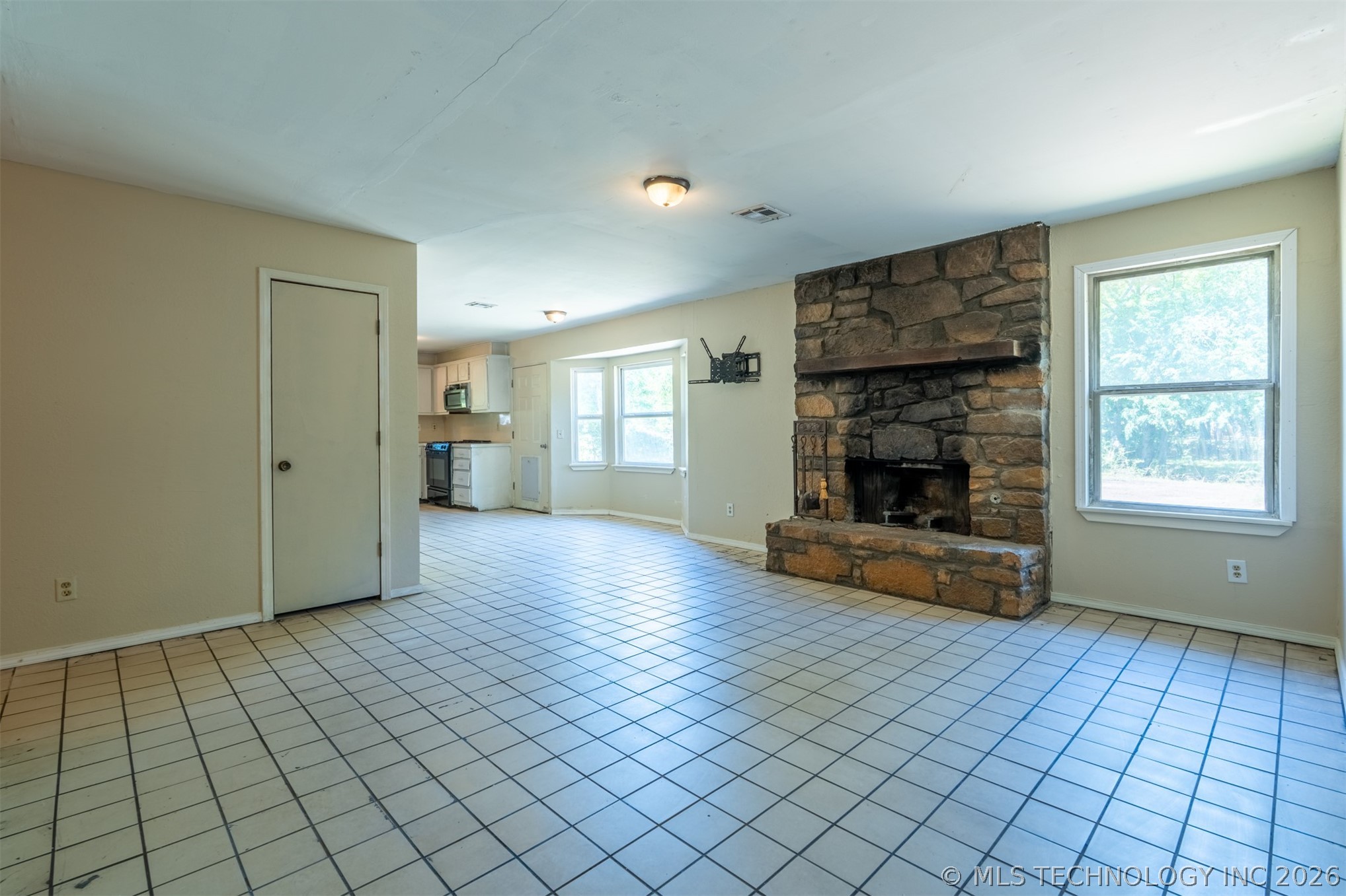 11765 E Elm Street Claremore OK 74019