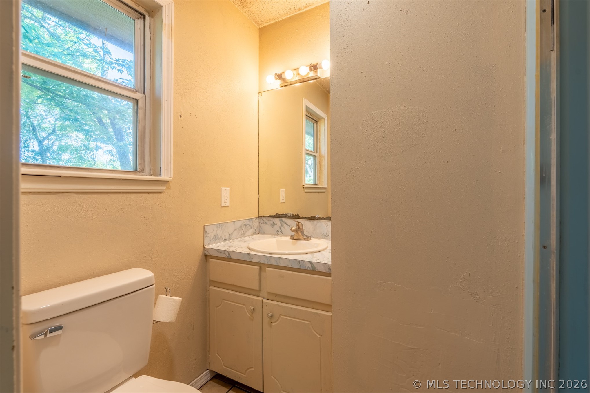 11765 E Elm Street Claremore OK 74019