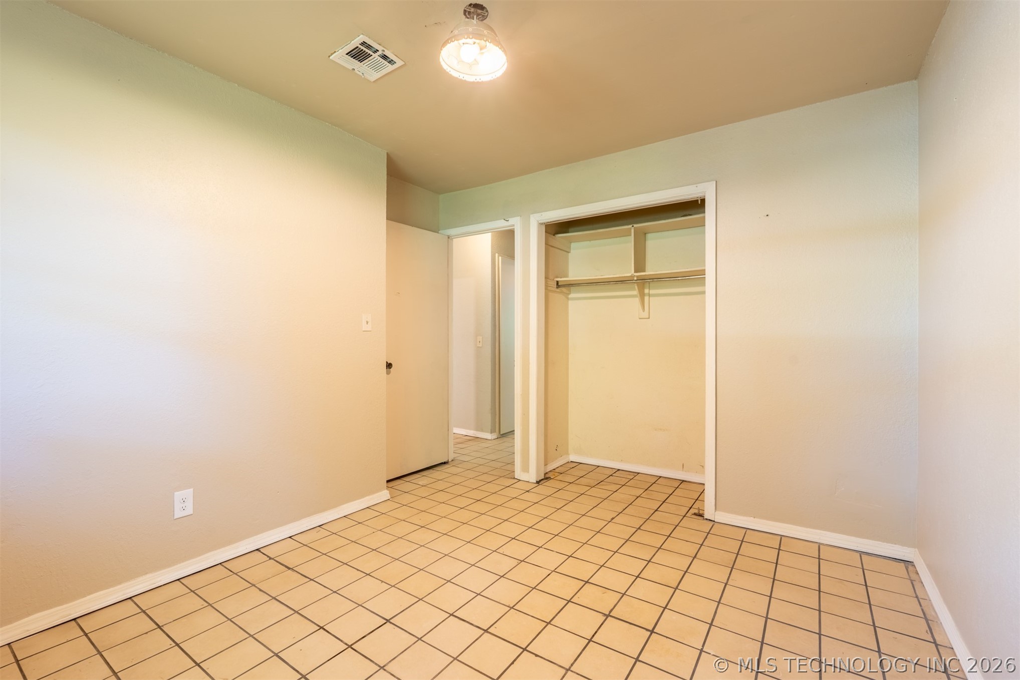11765 E Elm Street Claremore OK 74019