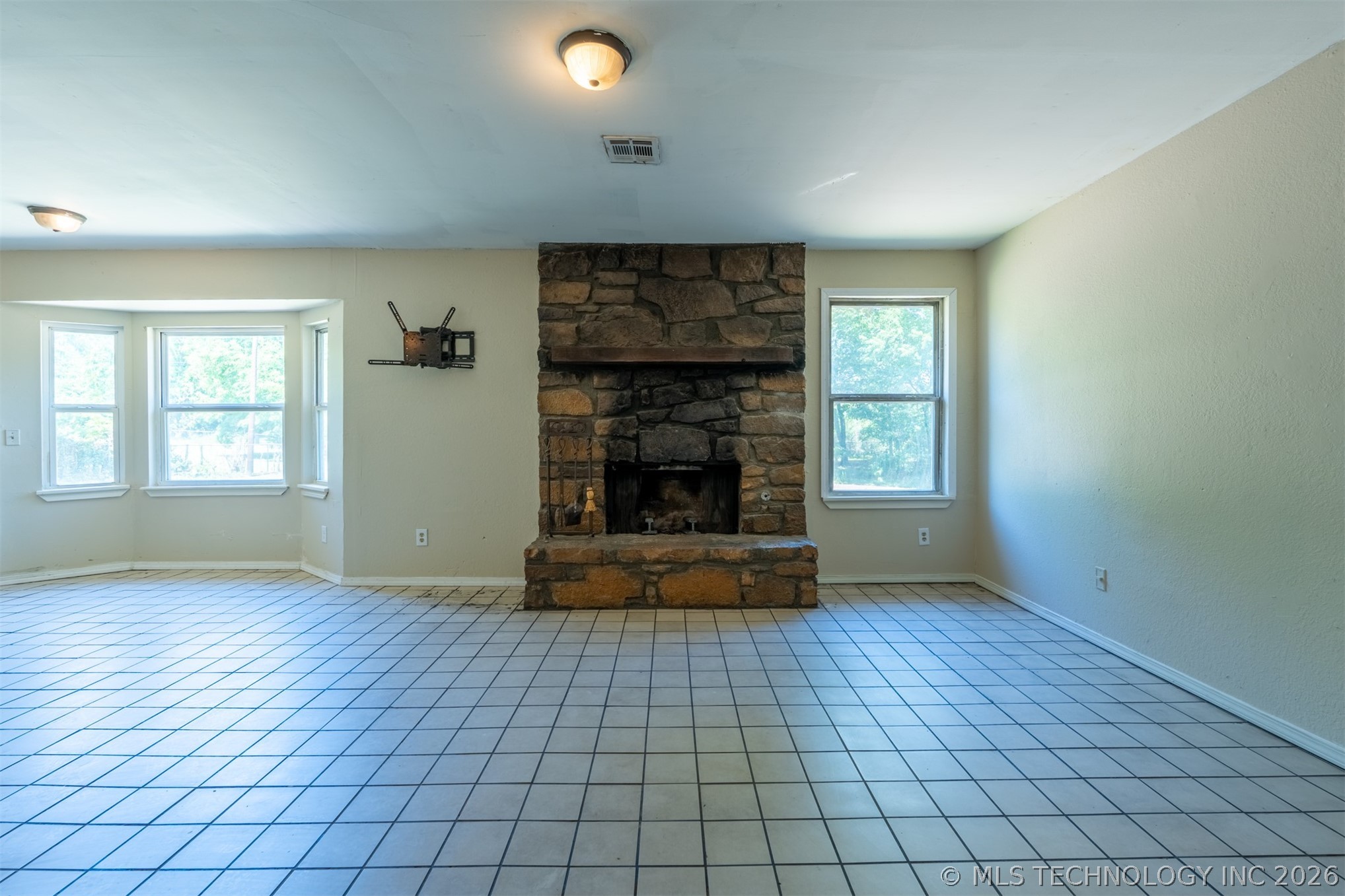 11765 E Elm Street Claremore OK 74019