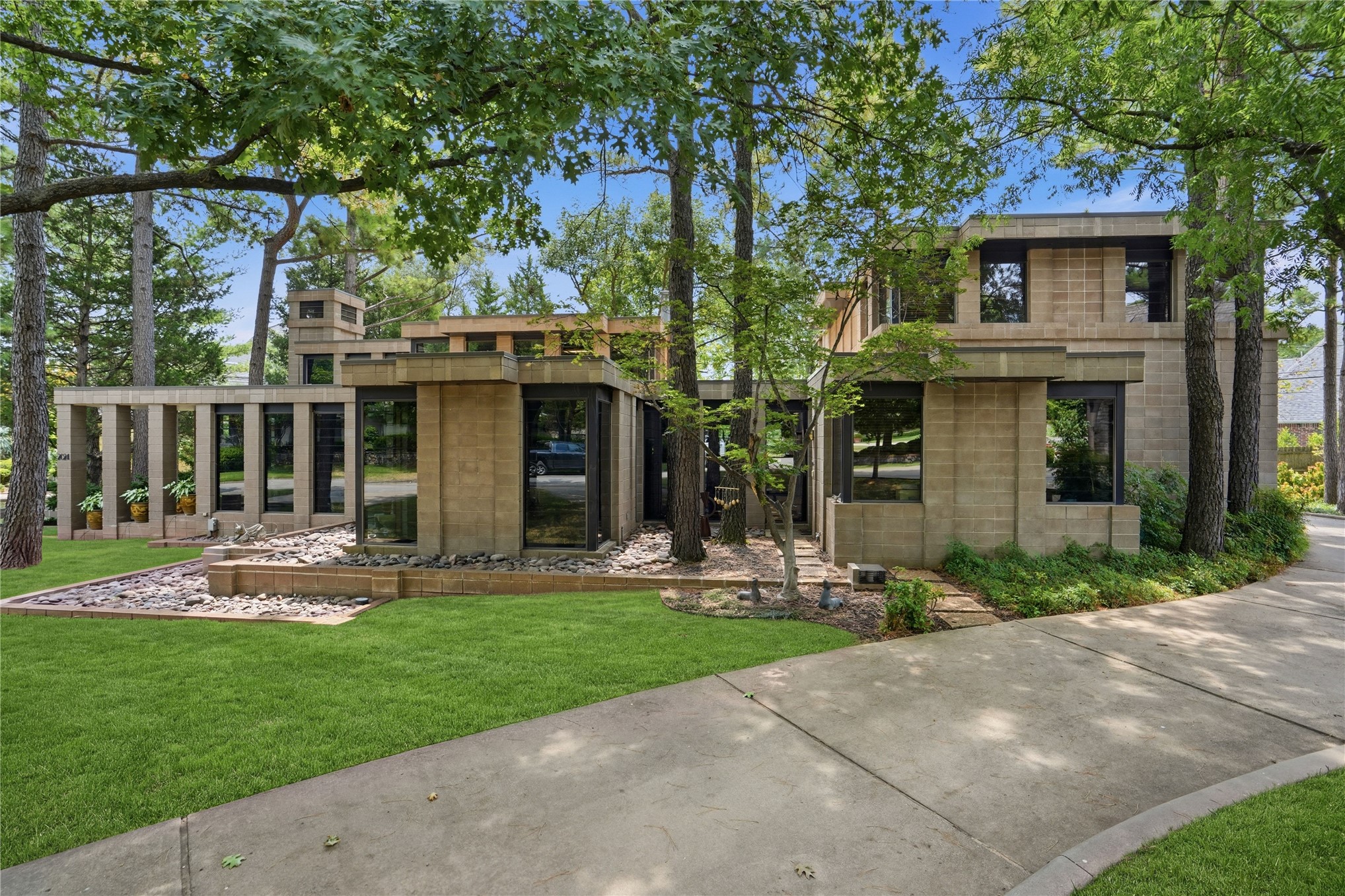 2624 E 33rd Street Tulsa OK 74105