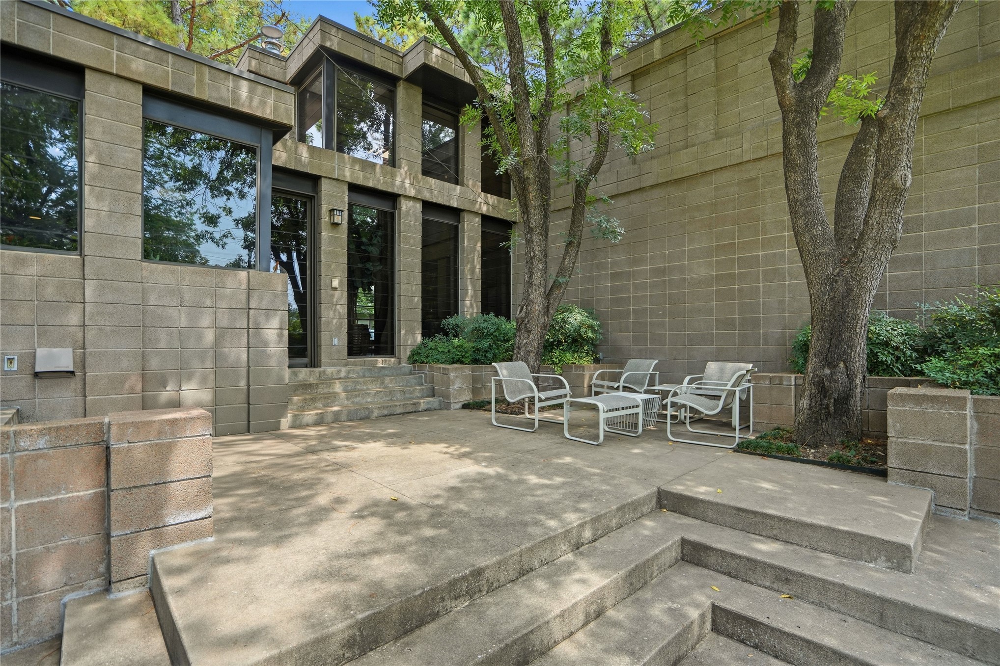 2624 E 33rd Street Tulsa OK 74105