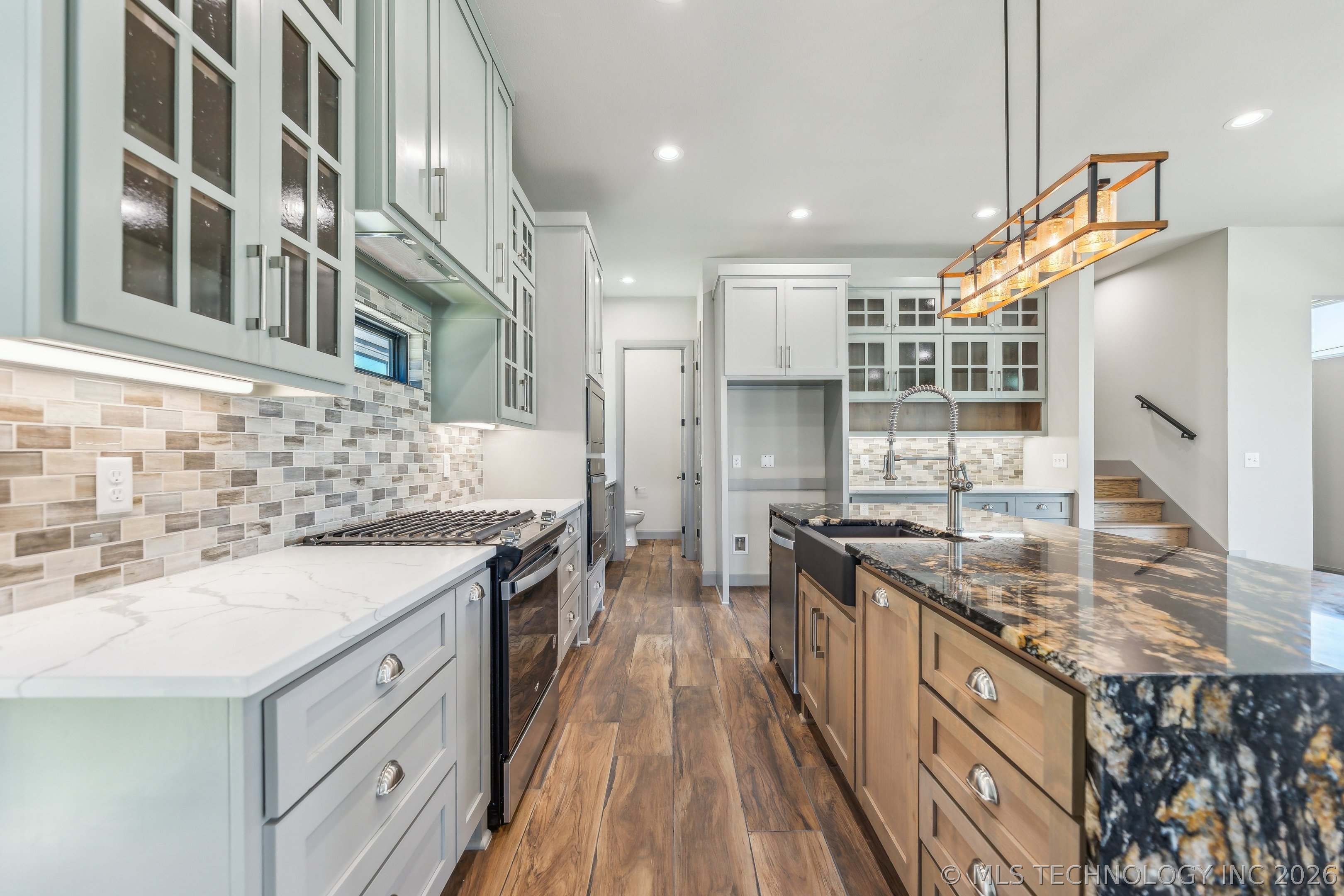 421 W Ft Worth Street Broken Arrow OK 74012
