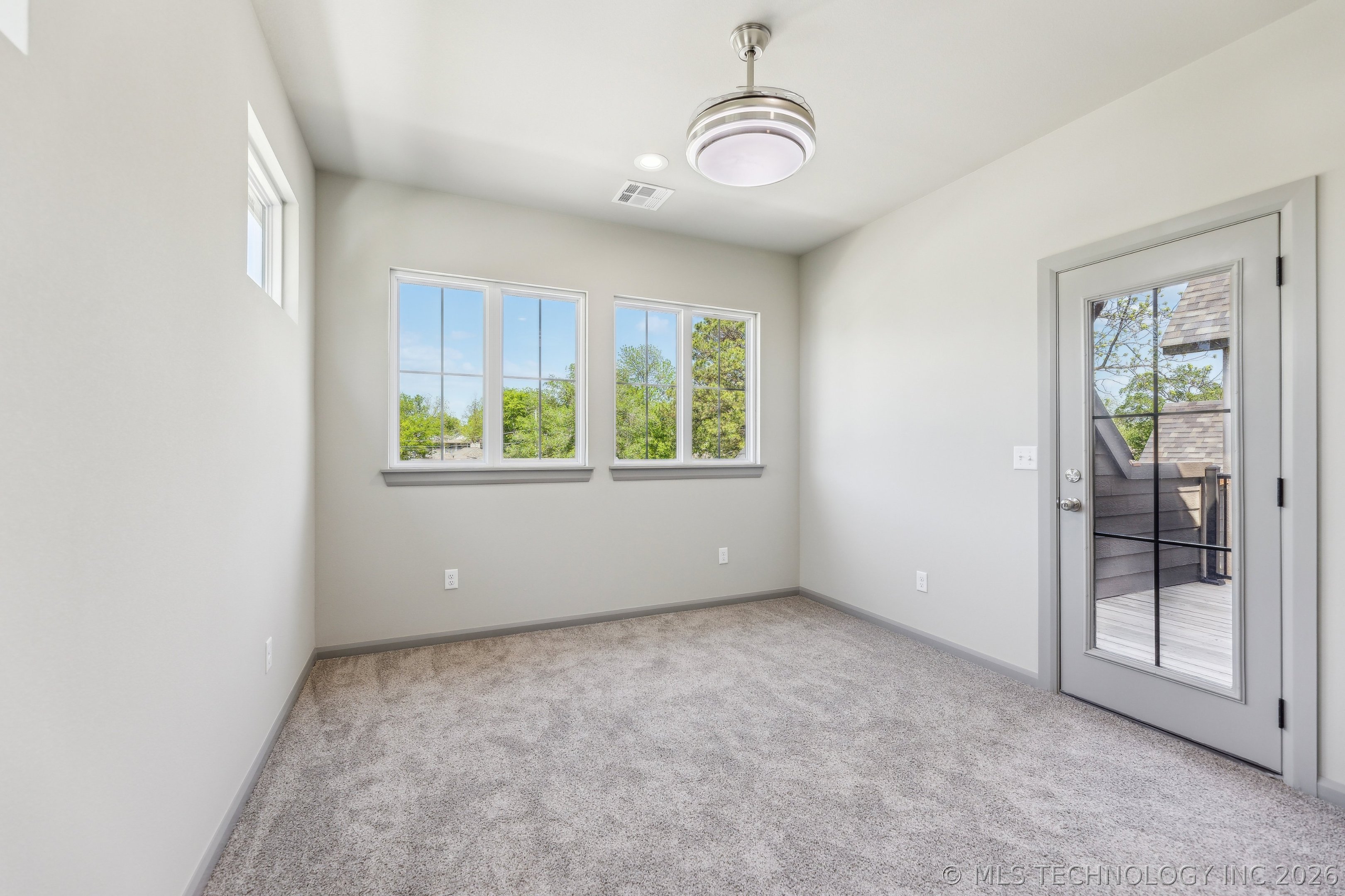 421 W Ft Worth Street Broken Arrow OK 74012