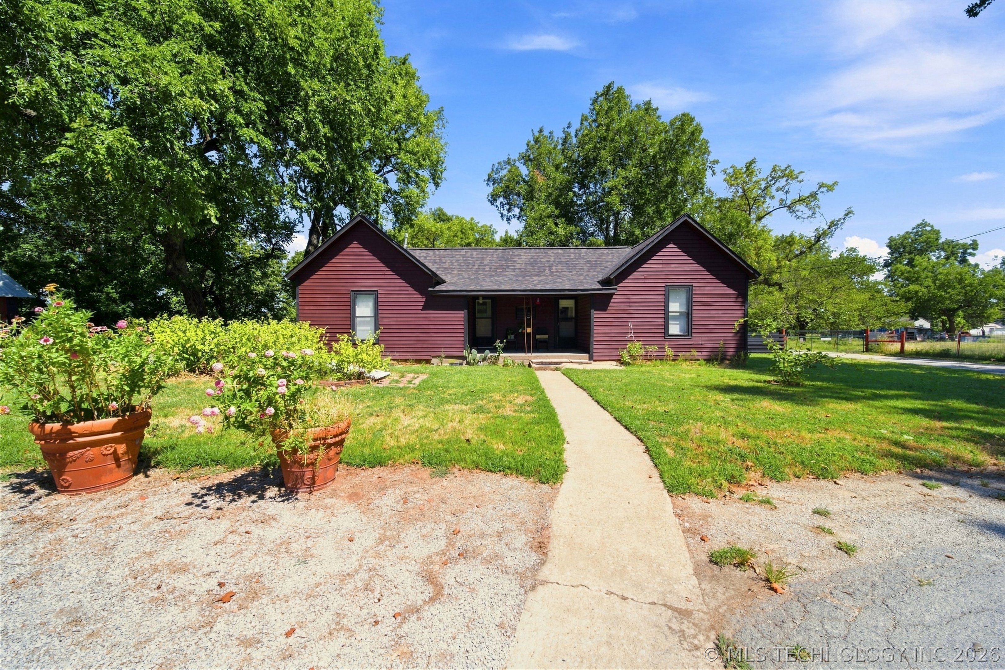 1217 Kansas Street Pawnee OK 74058