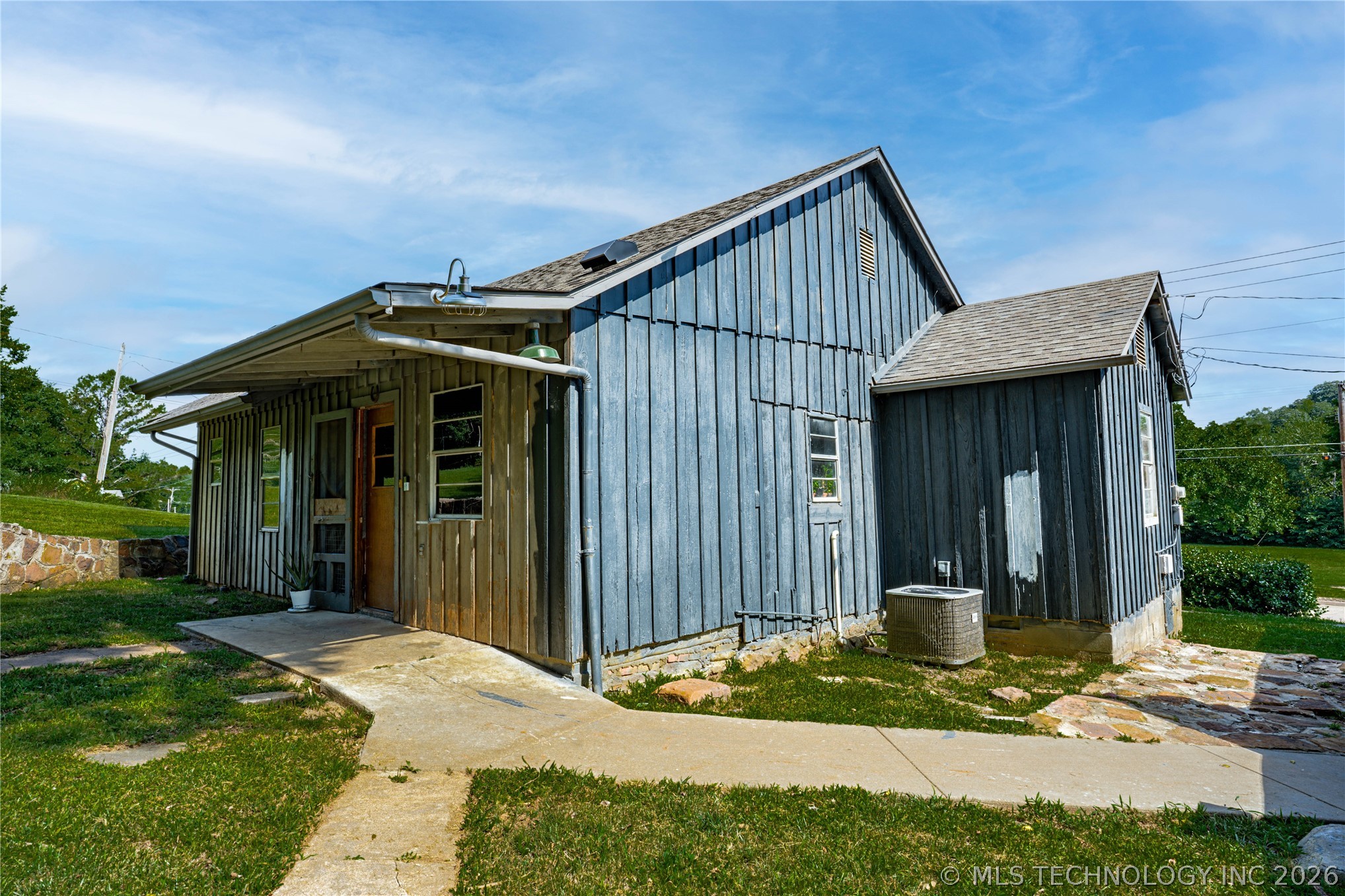 1020 W 1st Street Hominy OK 74035