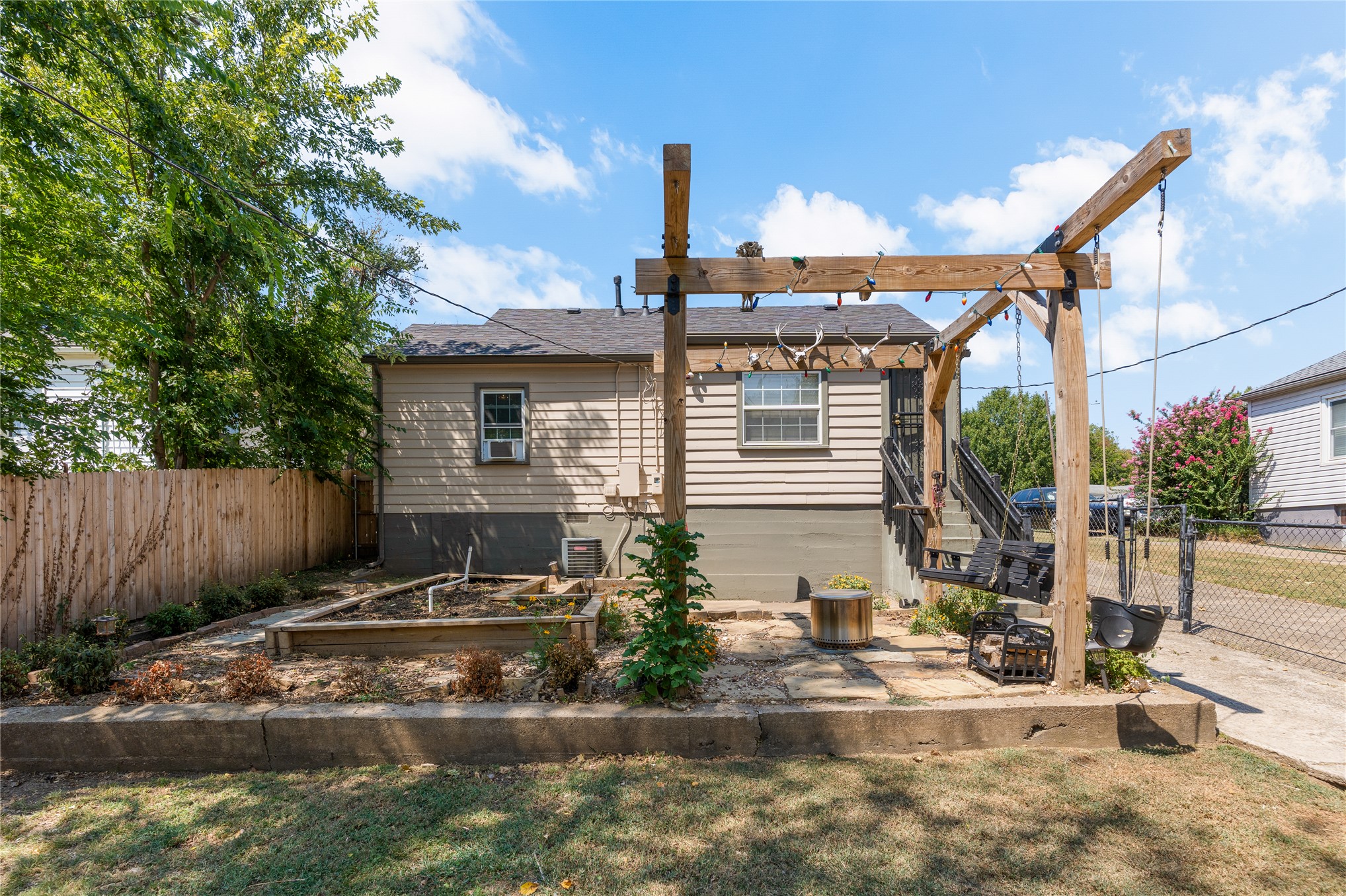 2239 S Oswego Avenue Tulsa OK 74114