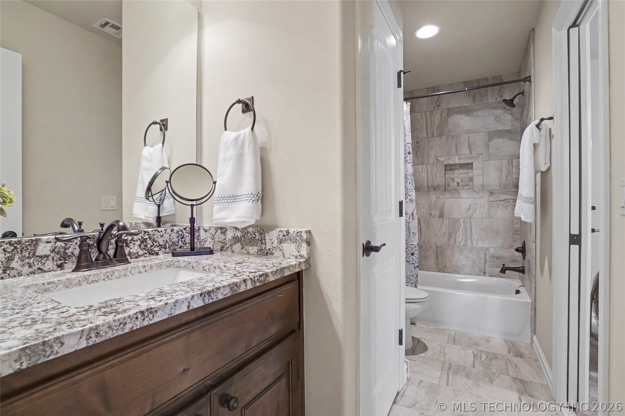 12122 S Granite Avenue E Bixby OK 74008