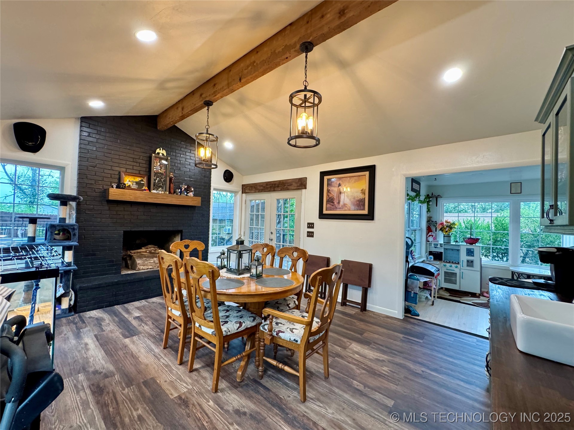 619 E 6th Avenue Bristow OK 74010
