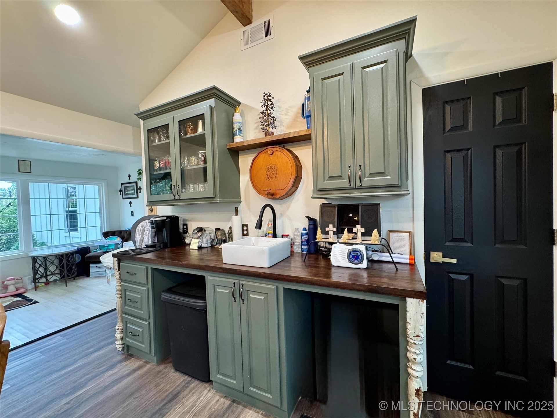 619 E 6th Avenue Bristow OK 74010