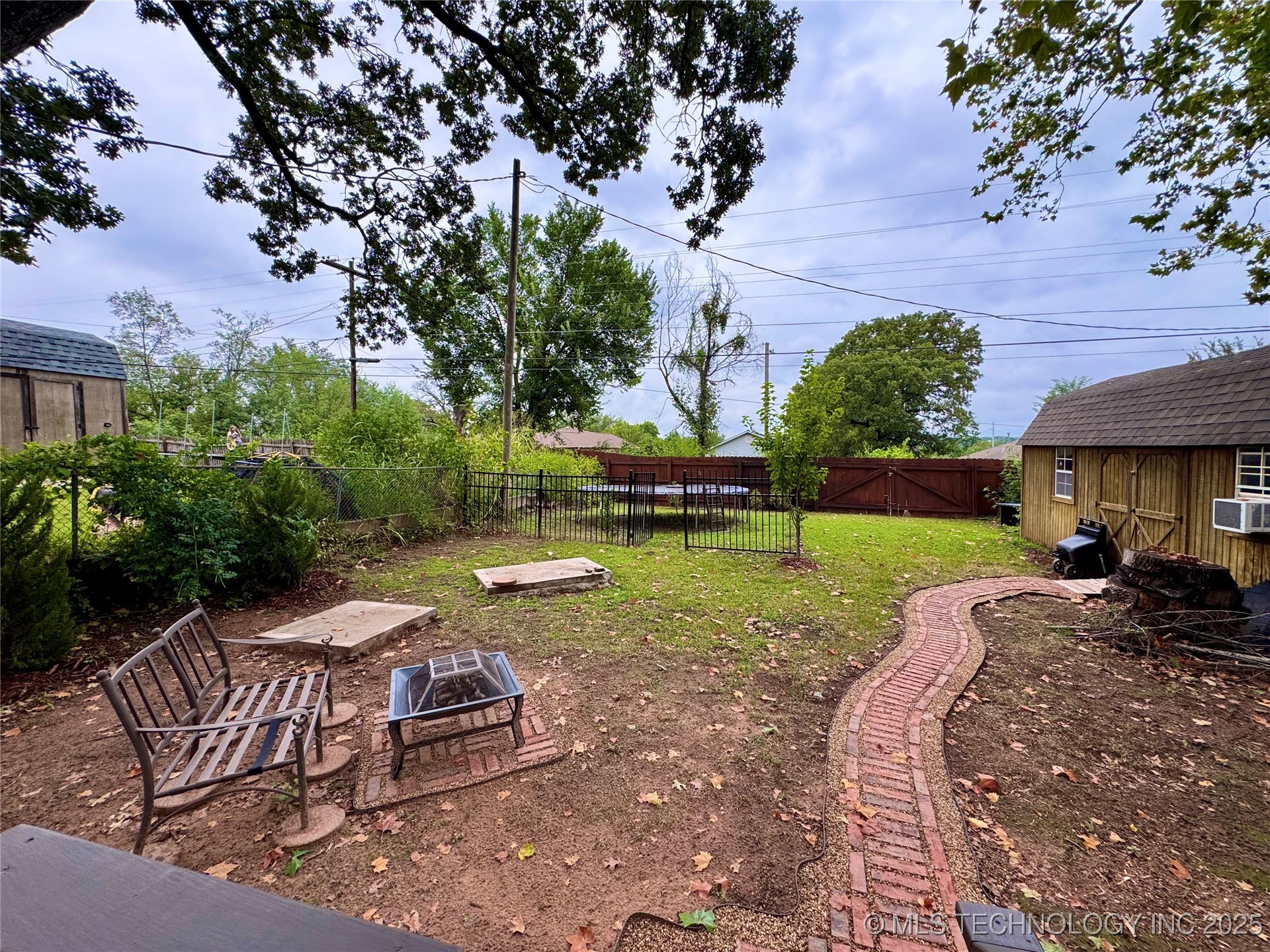 619 E 6th Avenue Bristow OK 74010