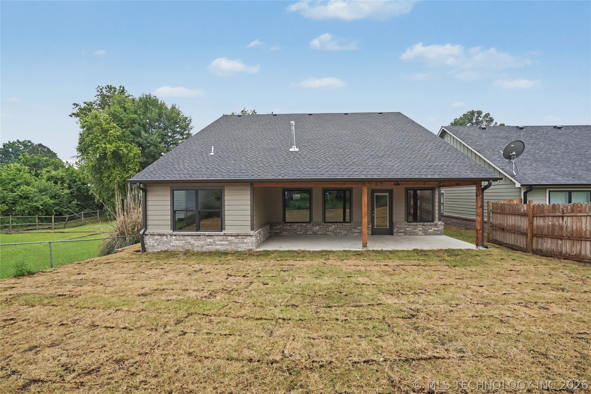 1337 E Hobson Avenue Sapulpa OK 74066