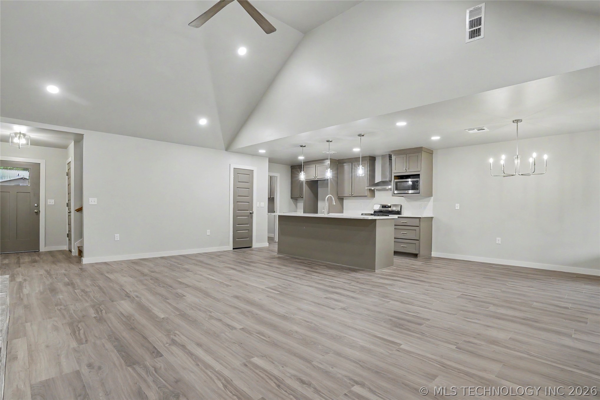 1337 E Hobson Avenue Sapulpa OK 74066
