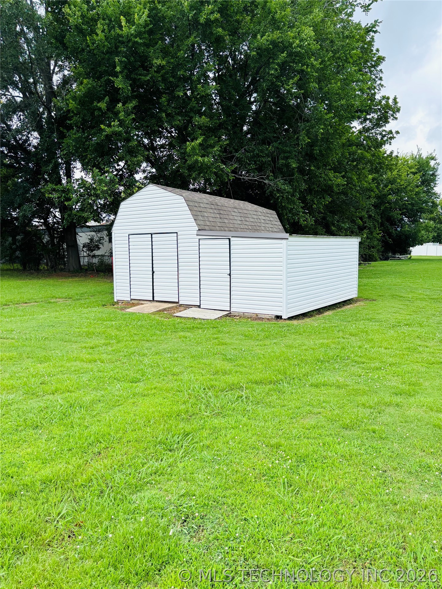 325 College Road Warner OK 74469