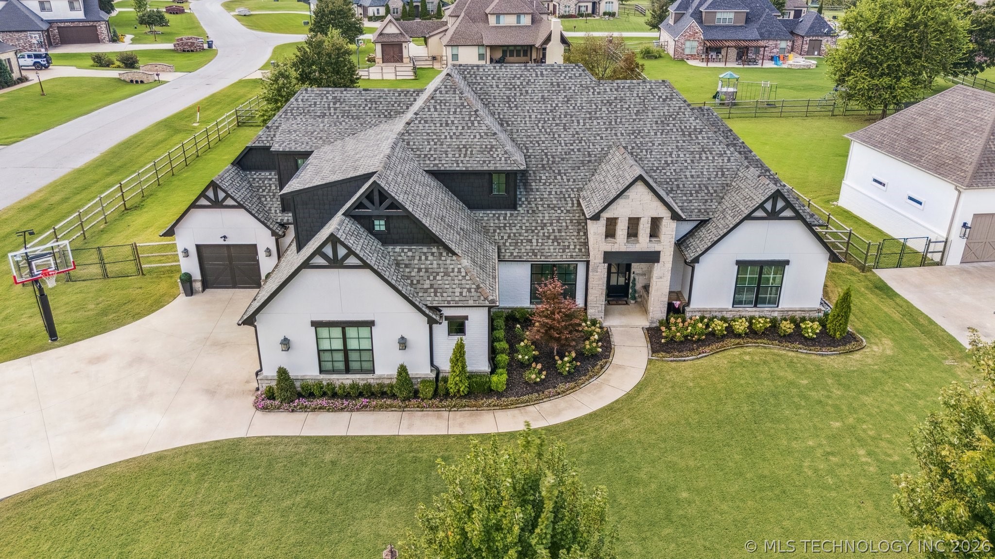 19236 E Twin Creeks Drive Owasso OK 74015