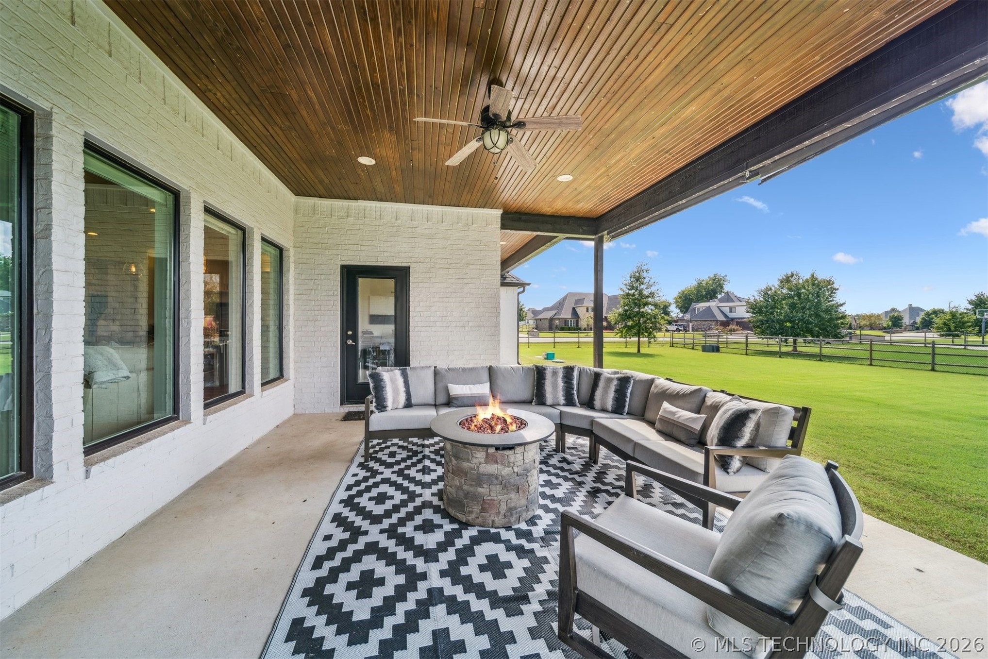19236 E Twin Creeks Drive Owasso OK 74015