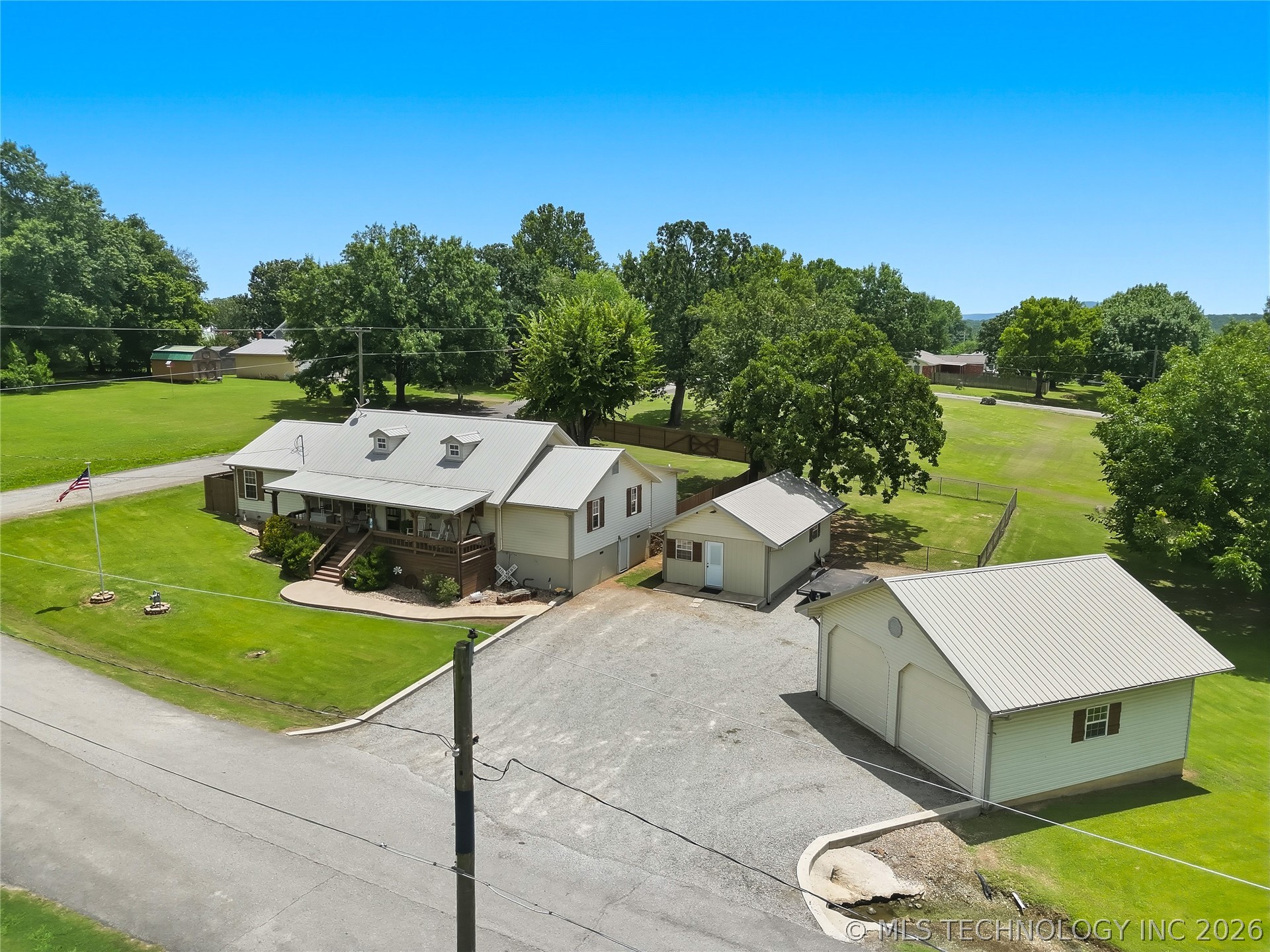 809 N K Street Quinton OK 74561