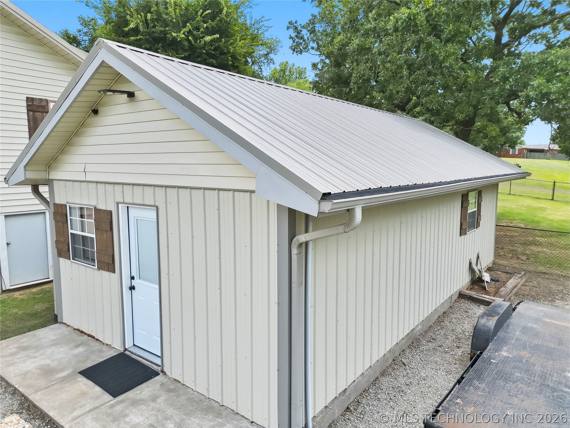 809 N K Street Quinton OK 74561