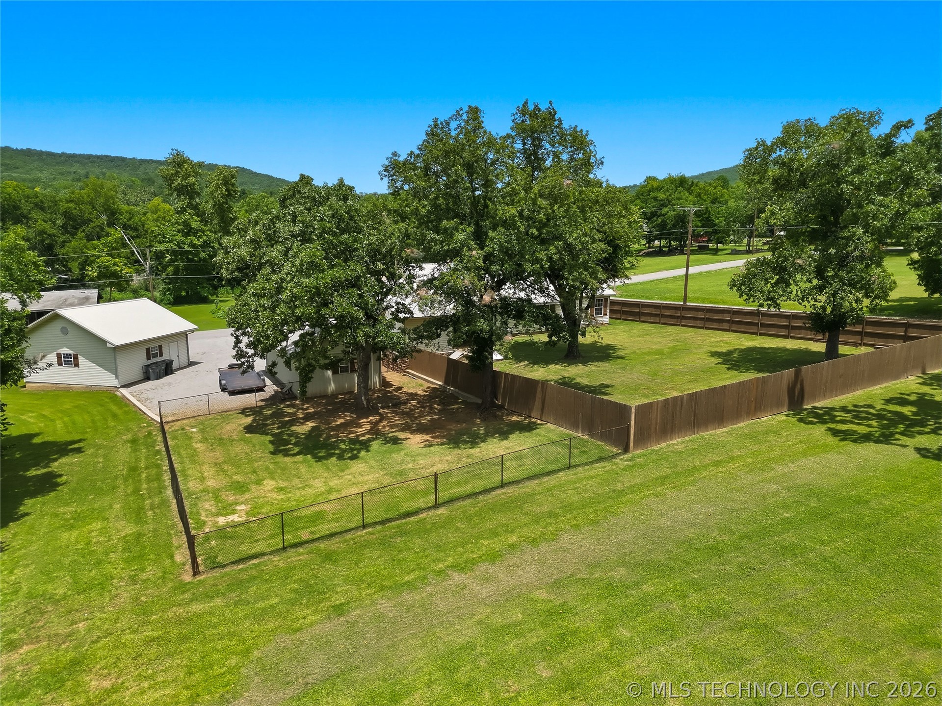 809 N K Street Quinton OK 74561