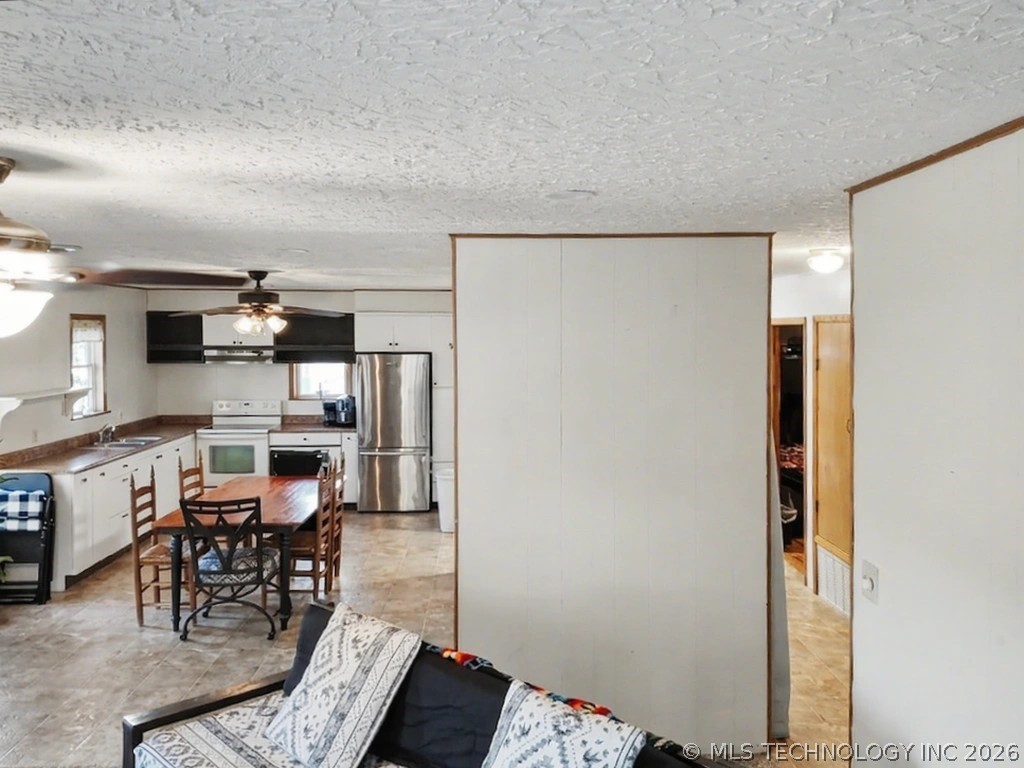 2064 Cave Creek Court Kansas OK 74347