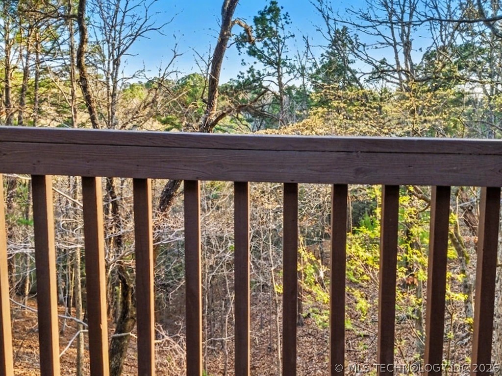 2064 Cave Creek Court Kansas OK 74347