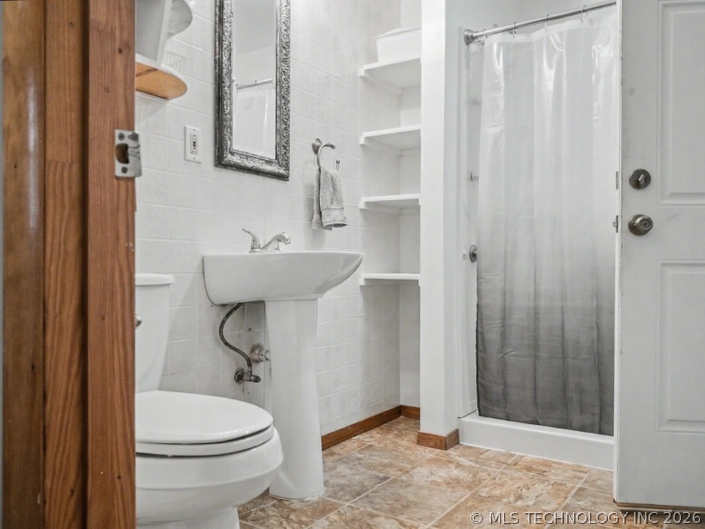 2064 Cave Creek Court Kansas OK 74347