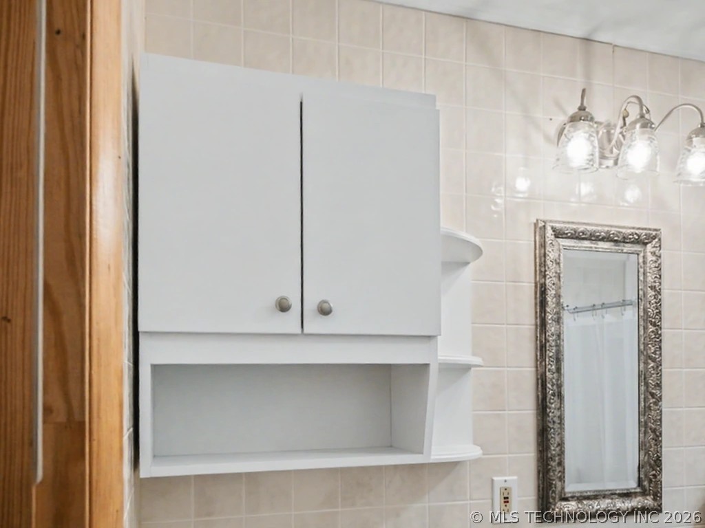 2064 Cave Creek Court Kansas OK 74347
