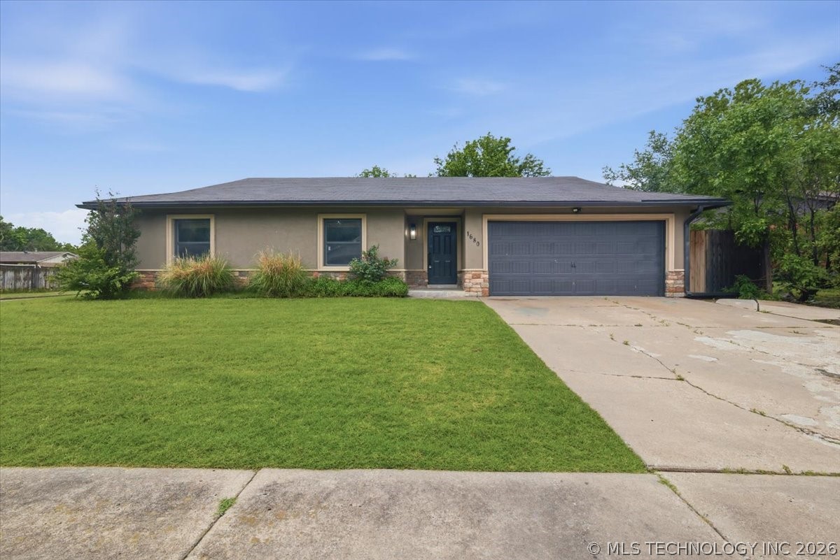1680 S Pine Avenue Broken Arrow OK 74012