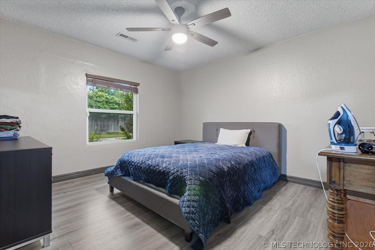 1680 S Pine Avenue Broken Arrow OK 74012