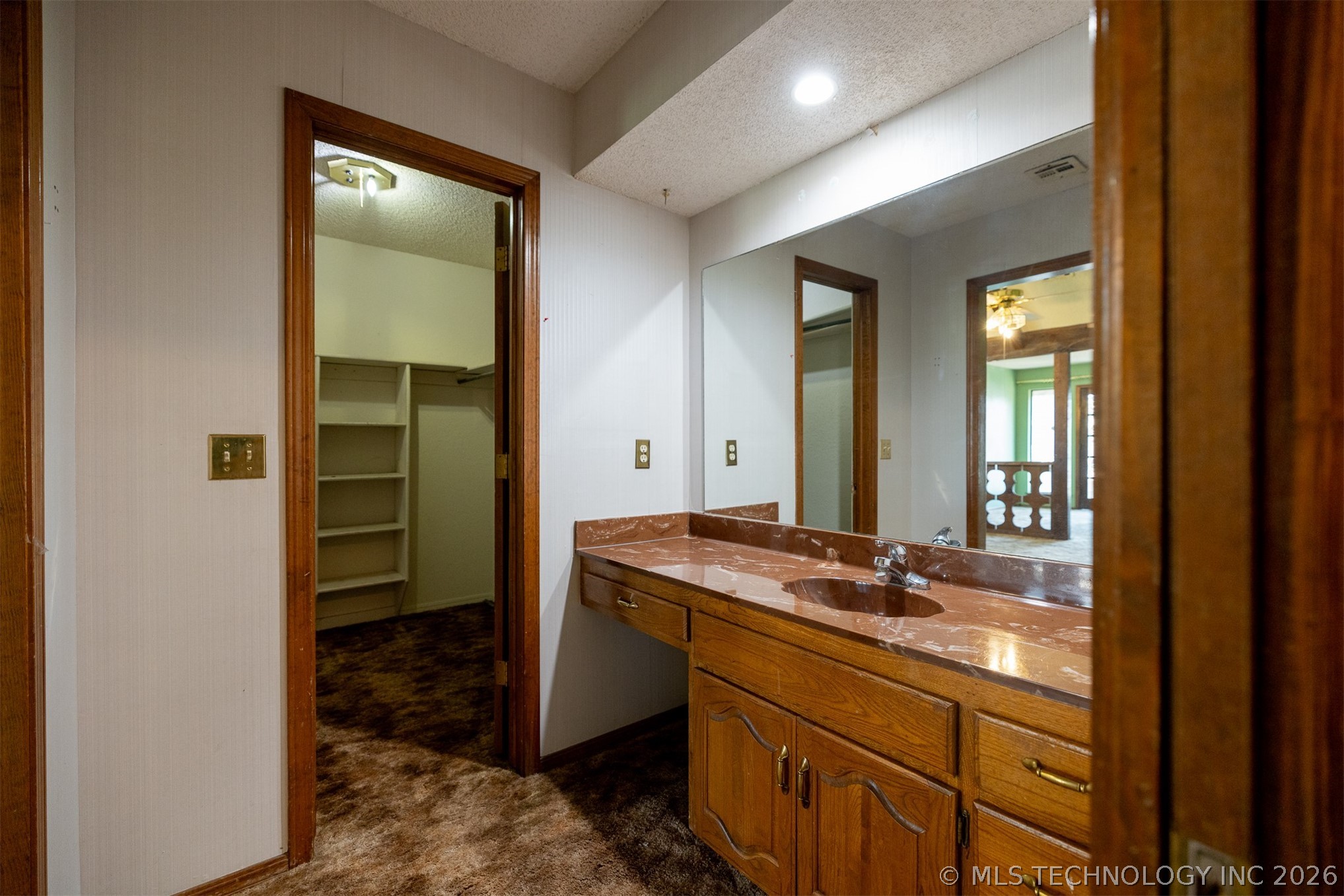 6243 S 87th Eastavenue Tulsa OK 74133