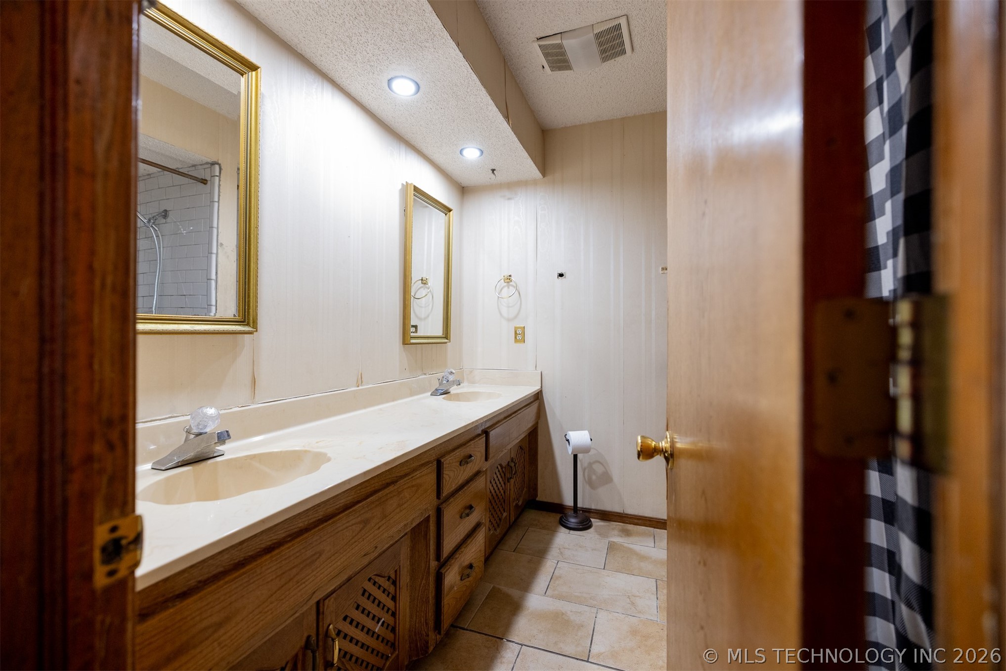 6243 S 87th Eastavenue Tulsa OK 74133