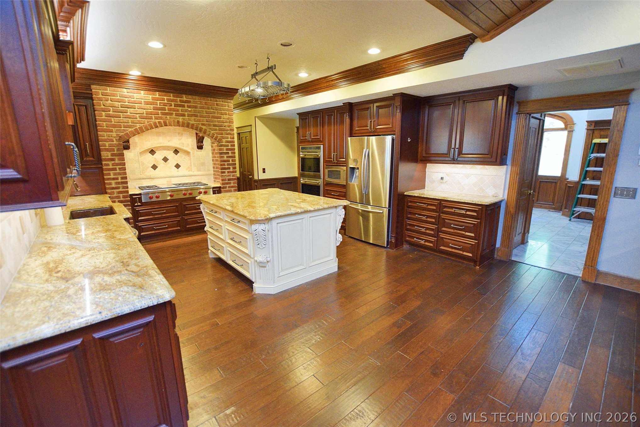 720 S East Avenue Tahlequah OK 74464