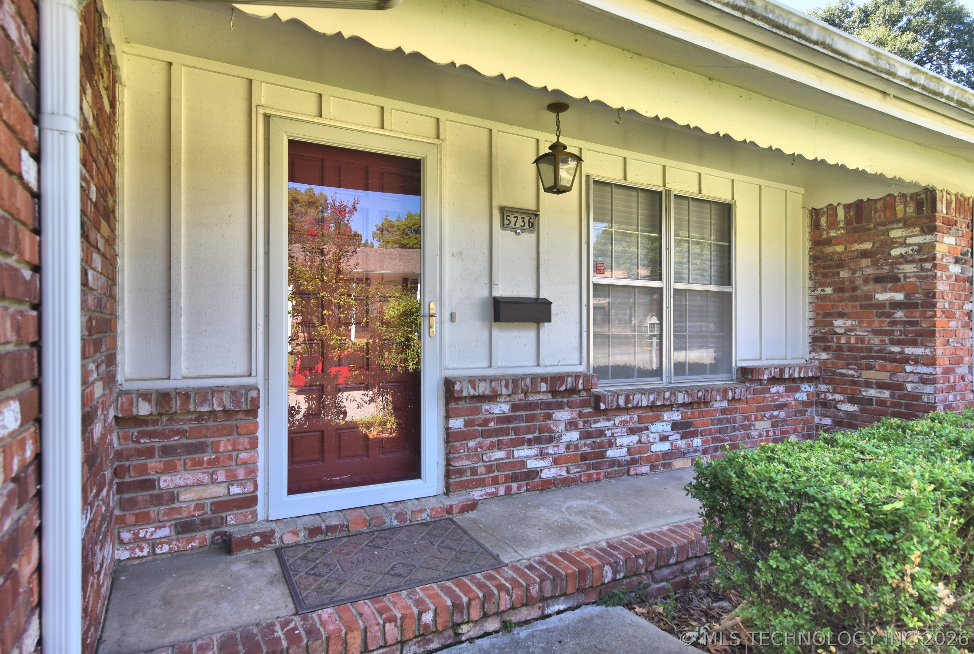 5736 E 63rd Place Tulsa OK 74136