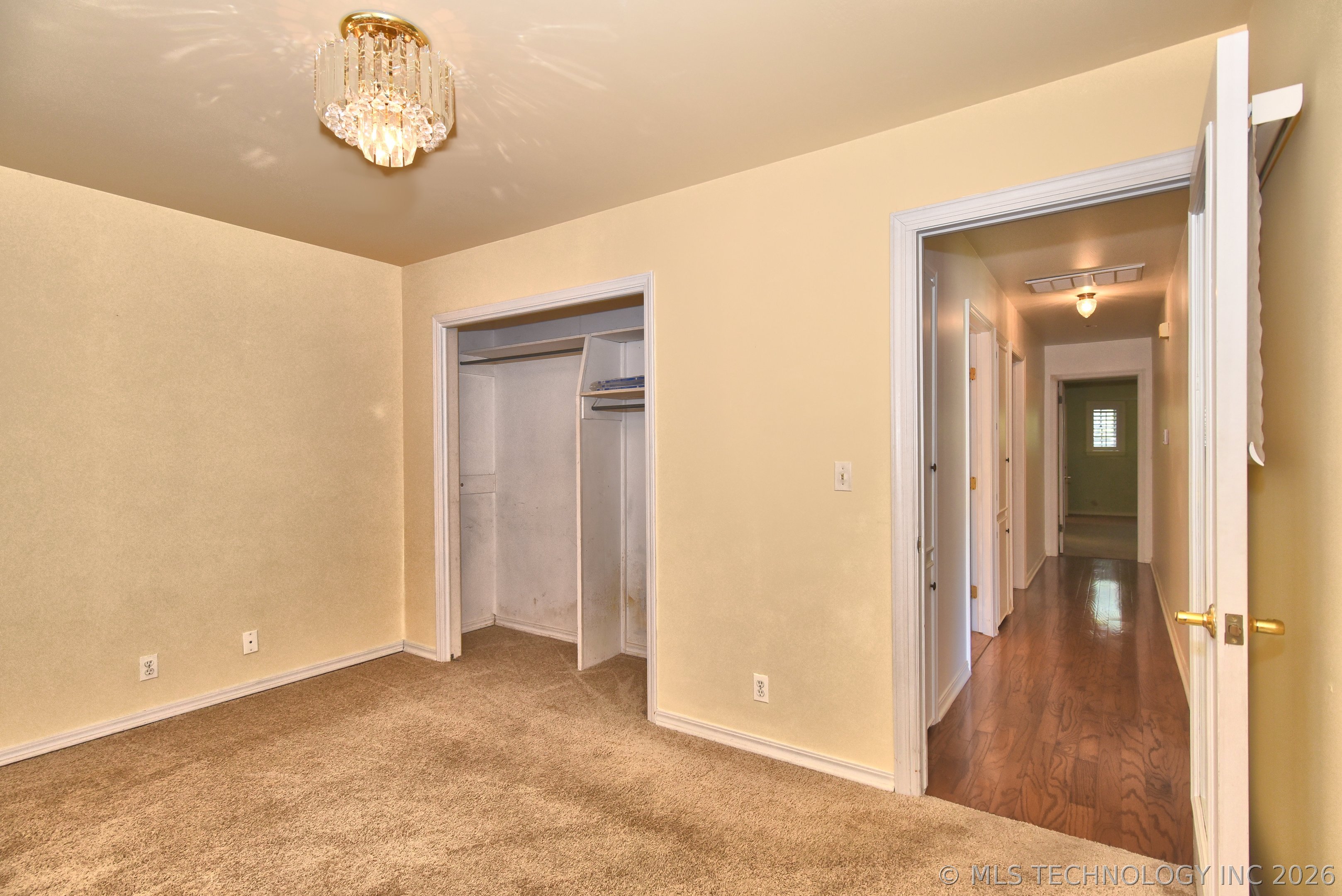 5736 E 63rd Place Tulsa OK 74136