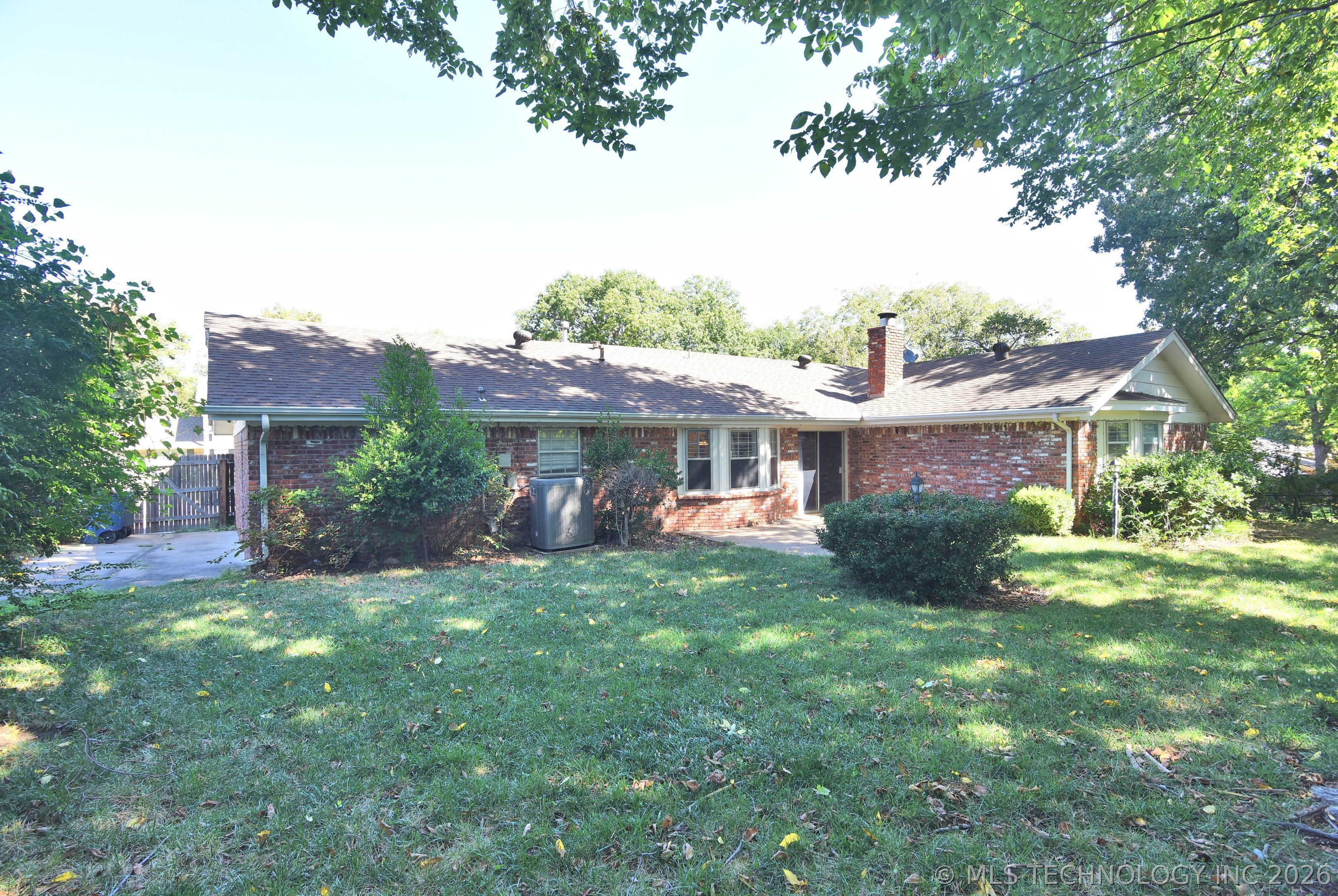 5736 E 63rd Place Tulsa OK 74136