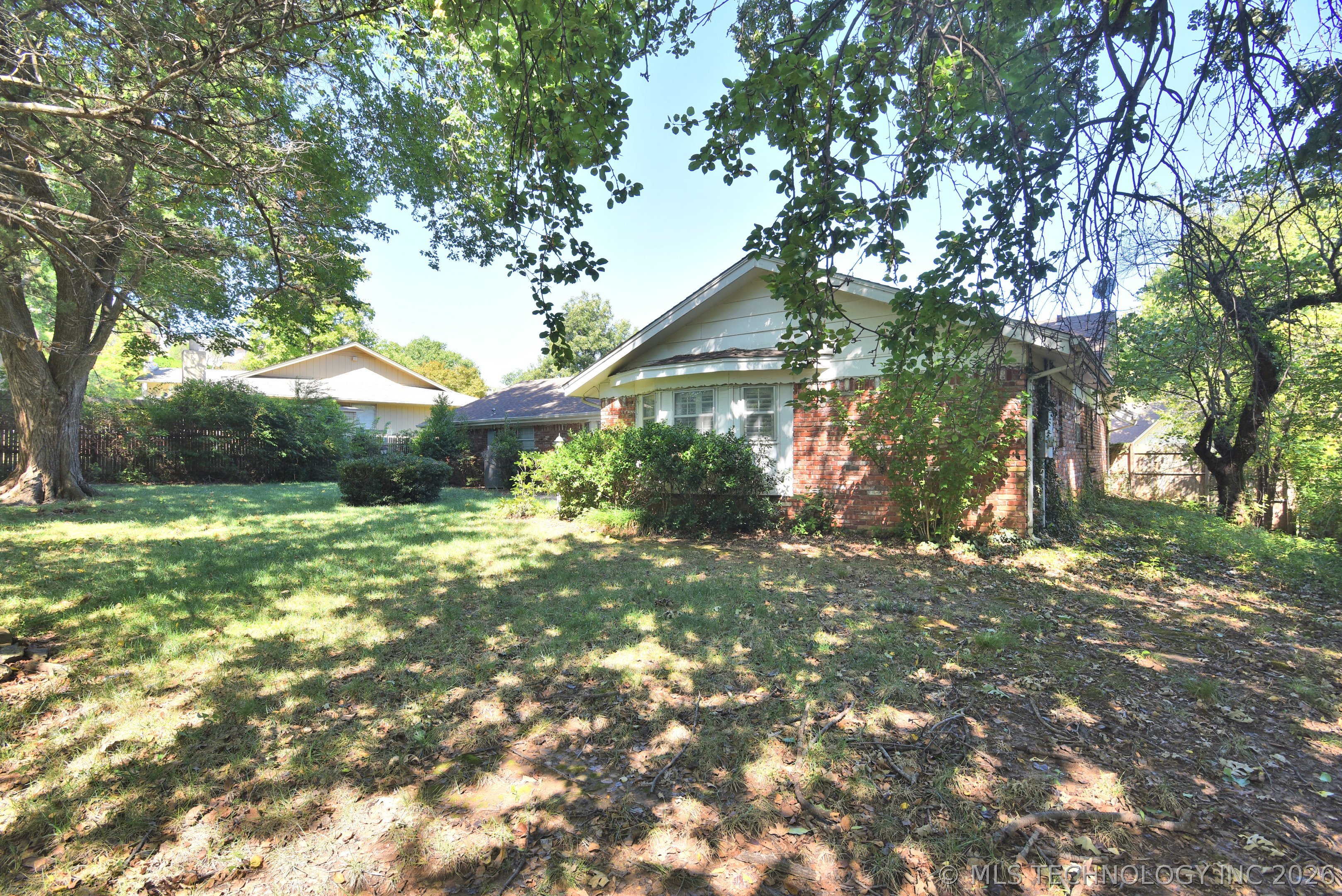 5736 E 63rd Place Tulsa OK 74136