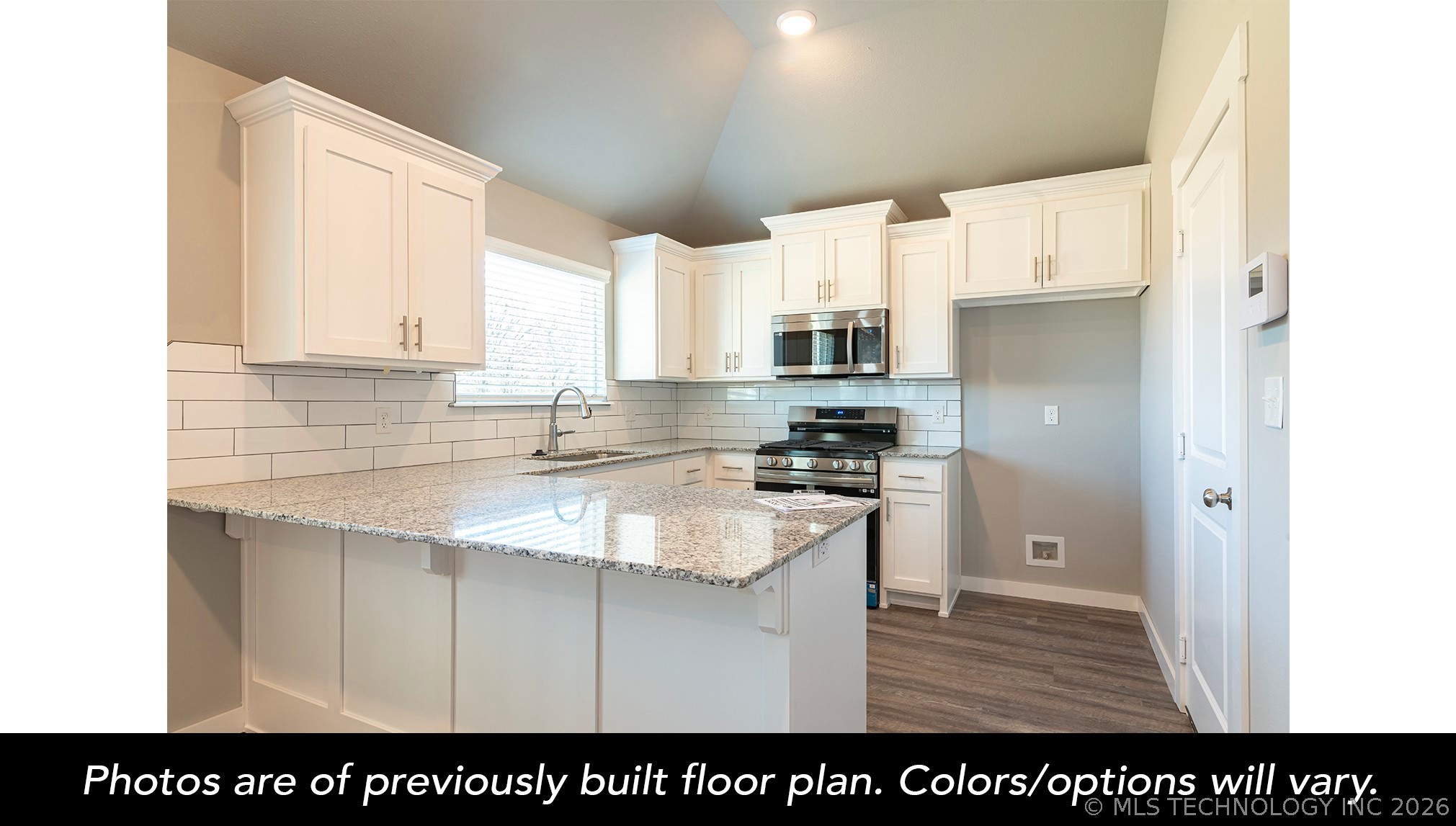 2502 W Center Street Collinsville OK 74021