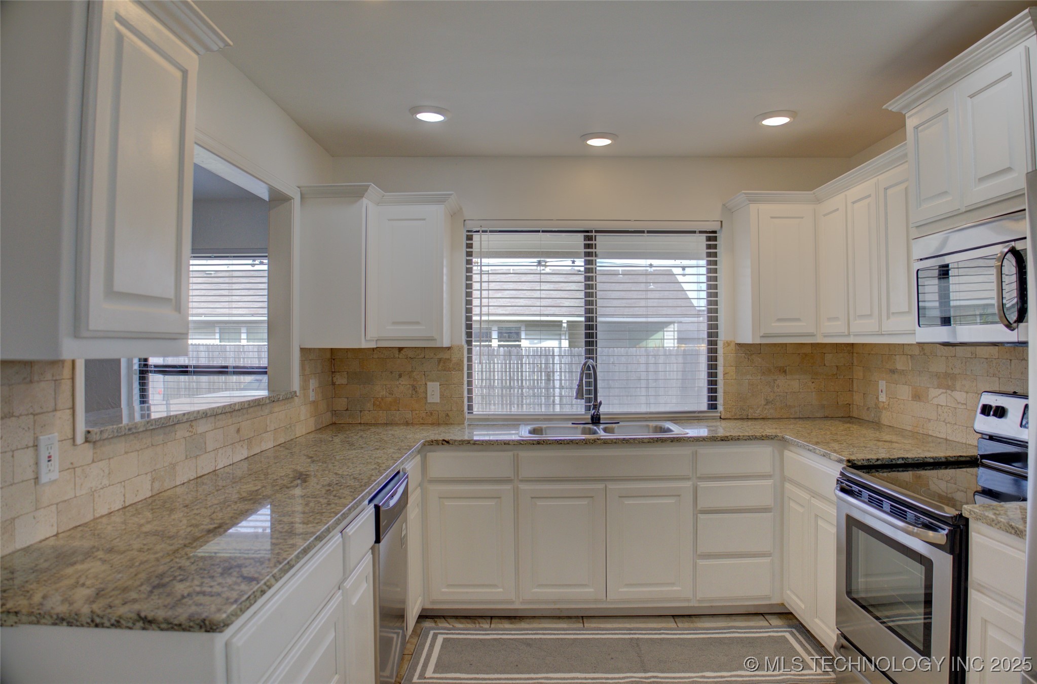 4303 S Lakewood Avenue Tulsa OK 74135