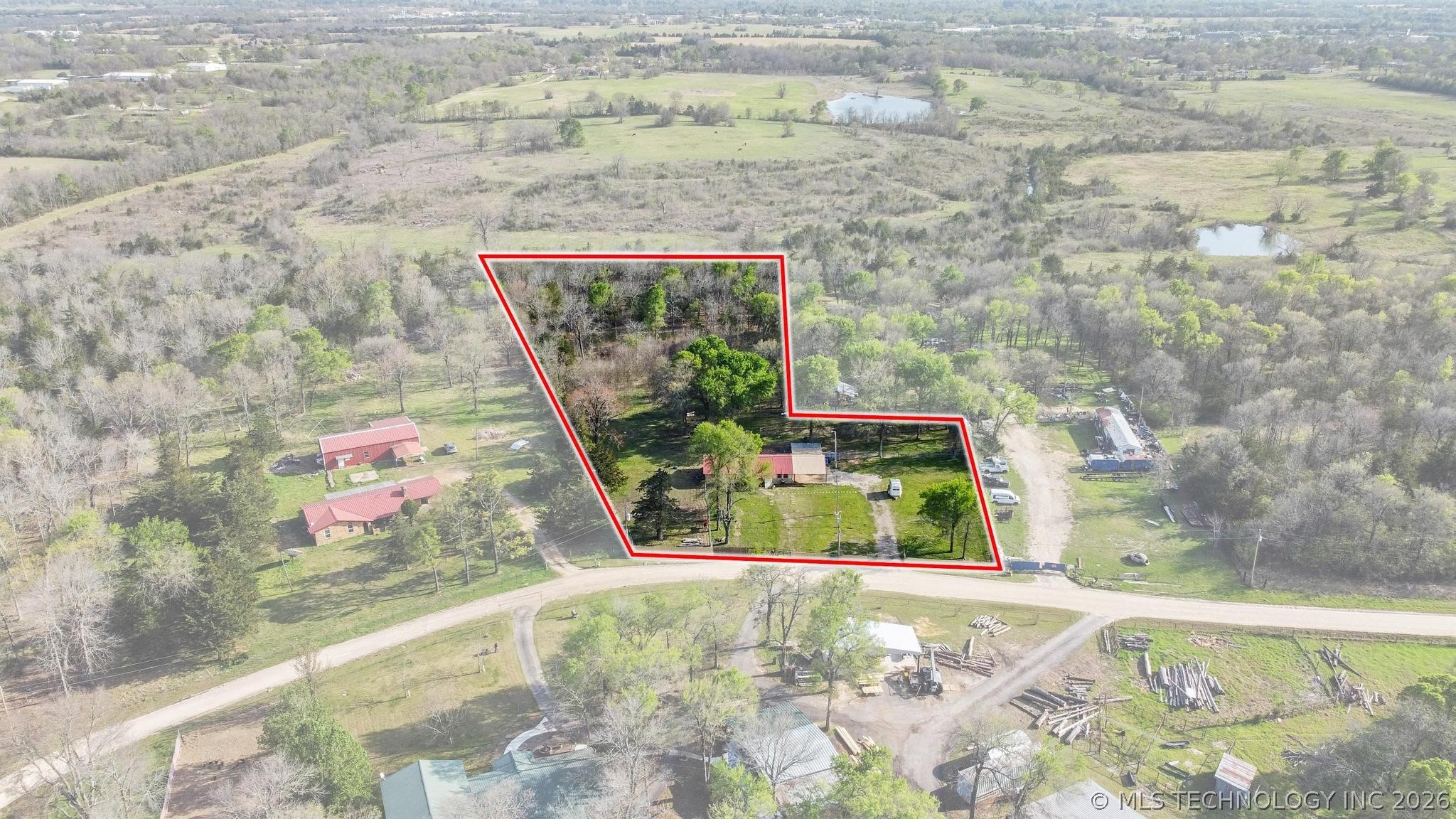 2628 E 2064 Road Hugo OK 74743