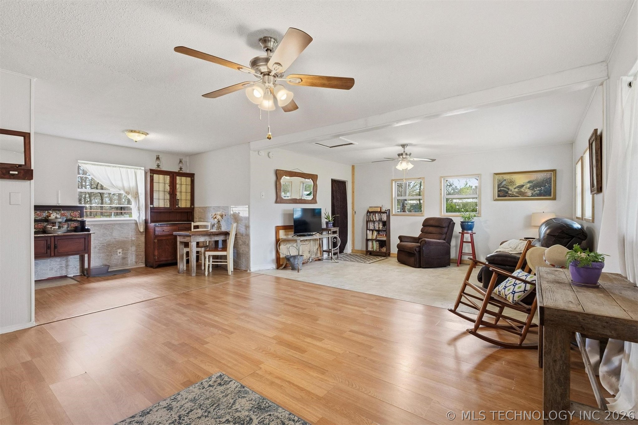 2628 E 2064 Road Hugo OK 74743