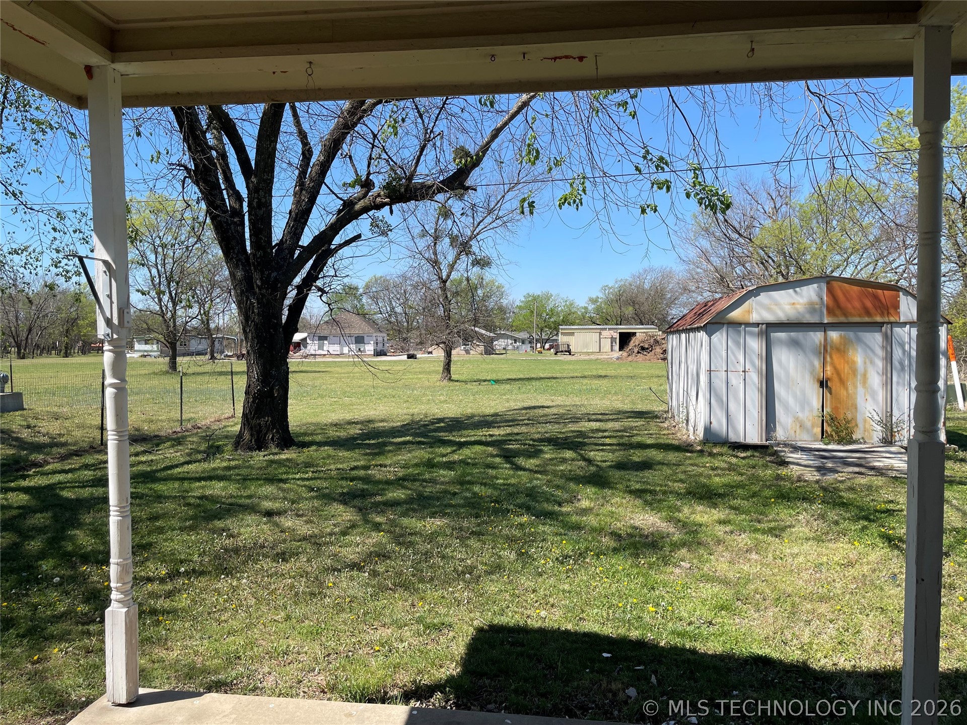 420 N Hughes Avenue Morris OK 74445