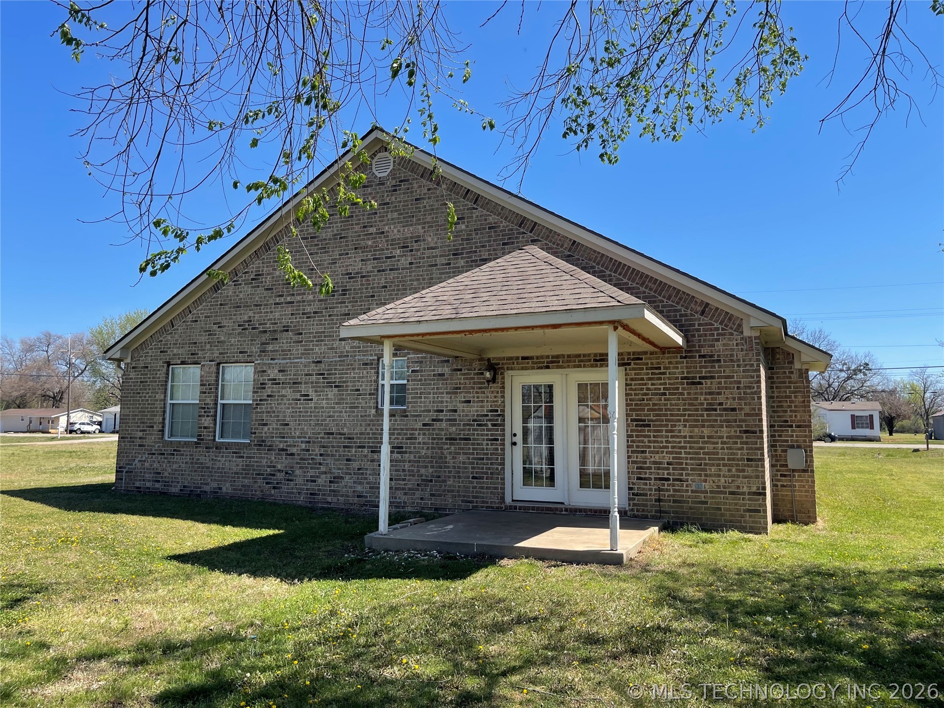 420 N Hughes Avenue Morris OK 74445