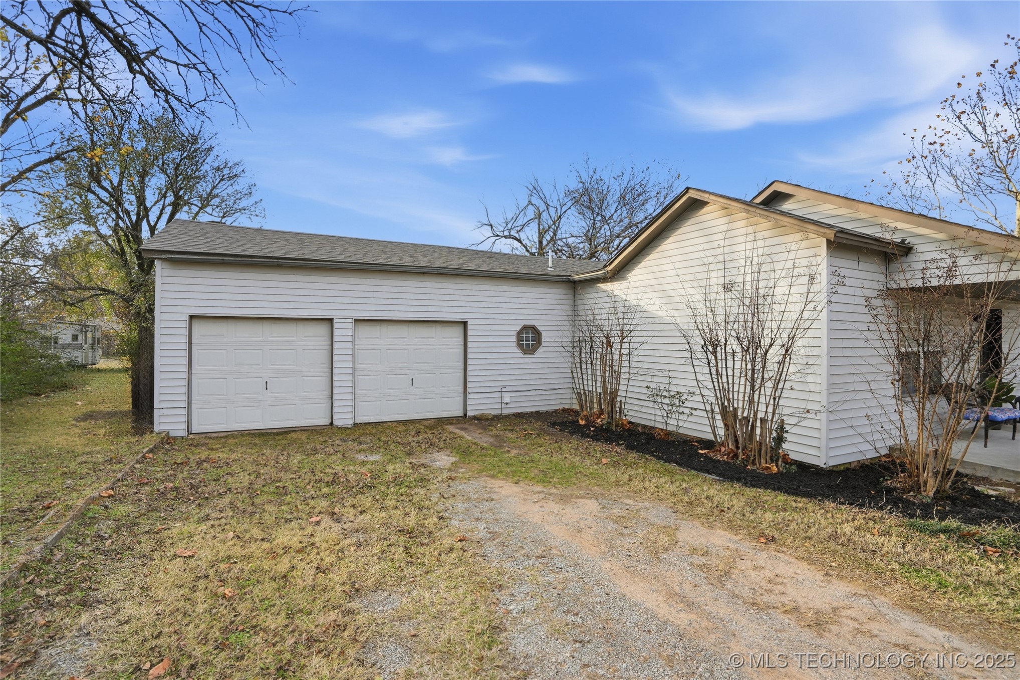 1417 E Oak Street Cushing OK 74023