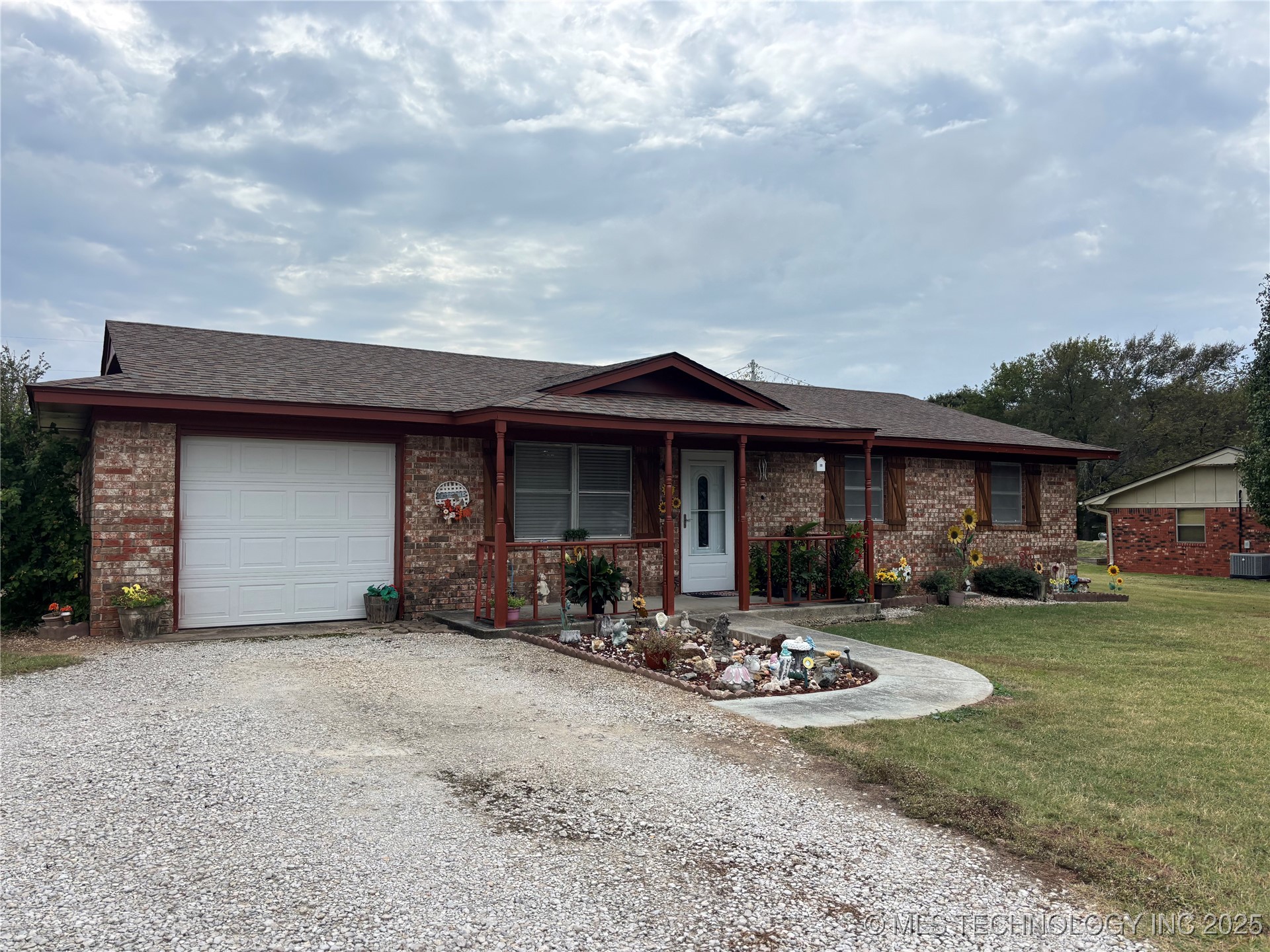 9185 County Road 1540 Ada OK 74820