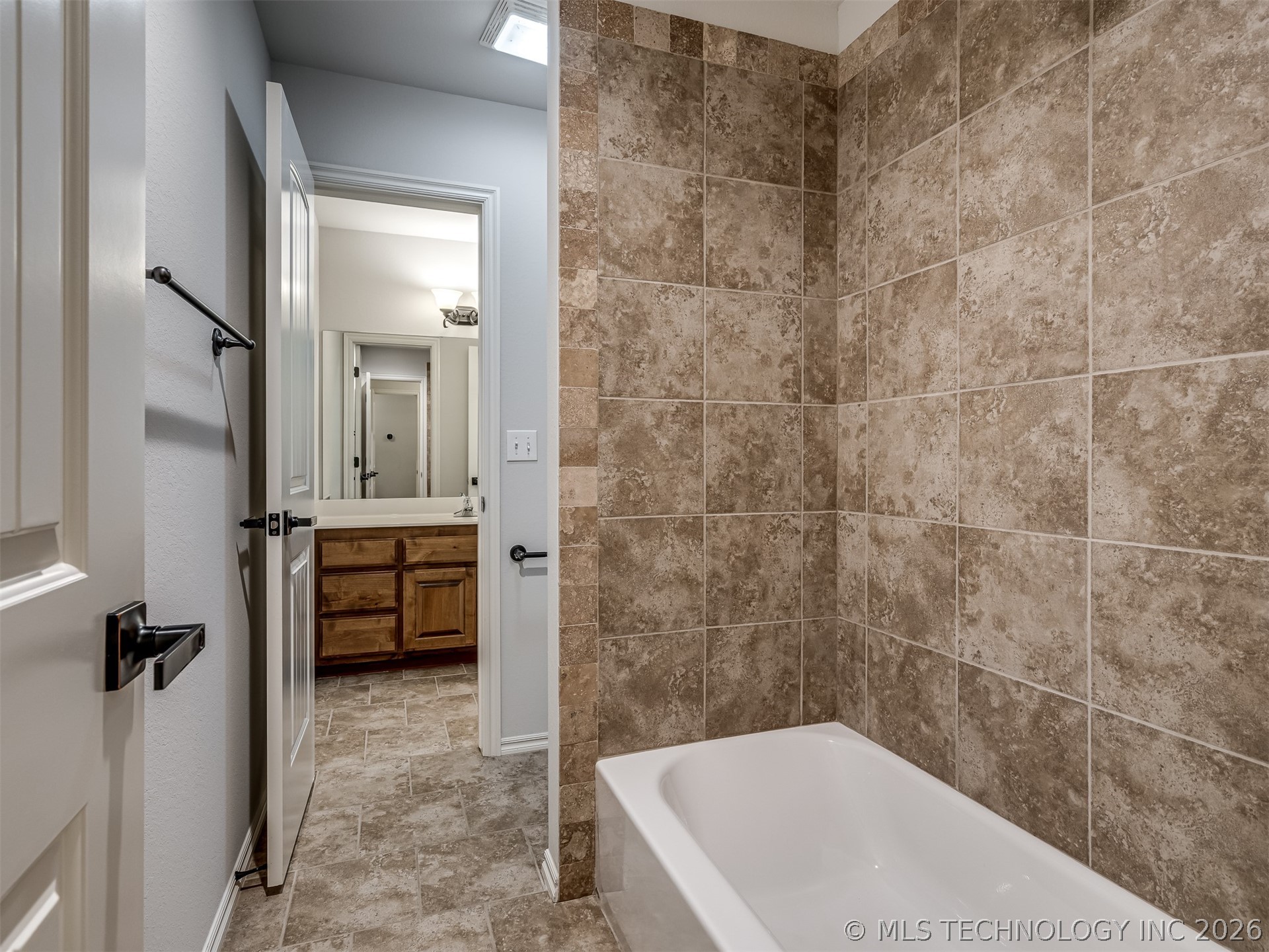 6083 E 143rd Place S Bixby OK 74008